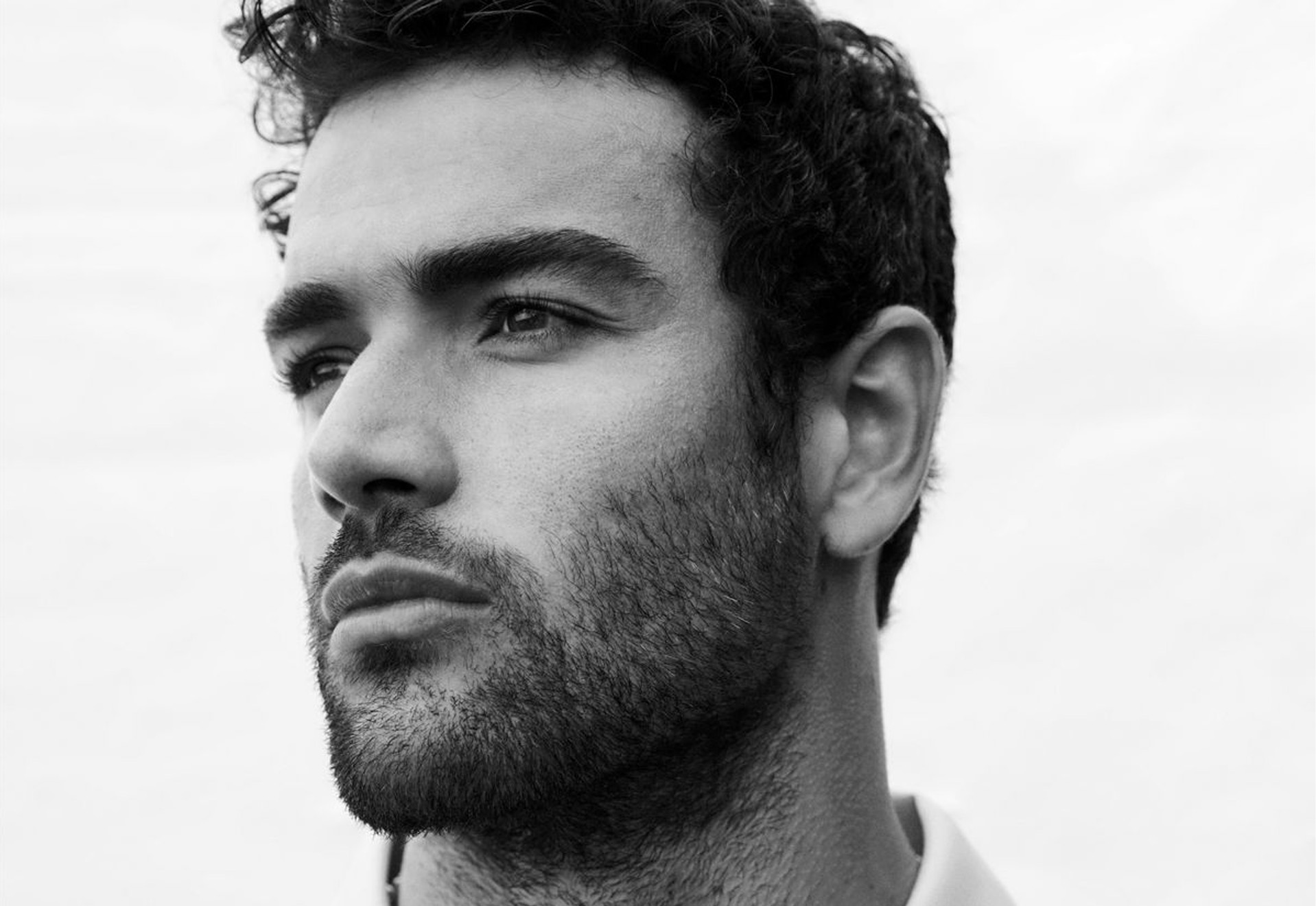 Matteo Berrettini On Iconic Tennis Style His Skinny Jeans Phase Wallpaper