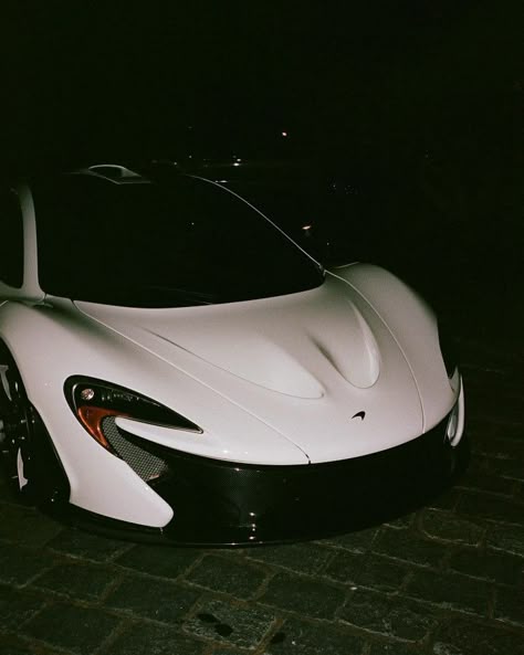 Cars Pfp Wallpaper