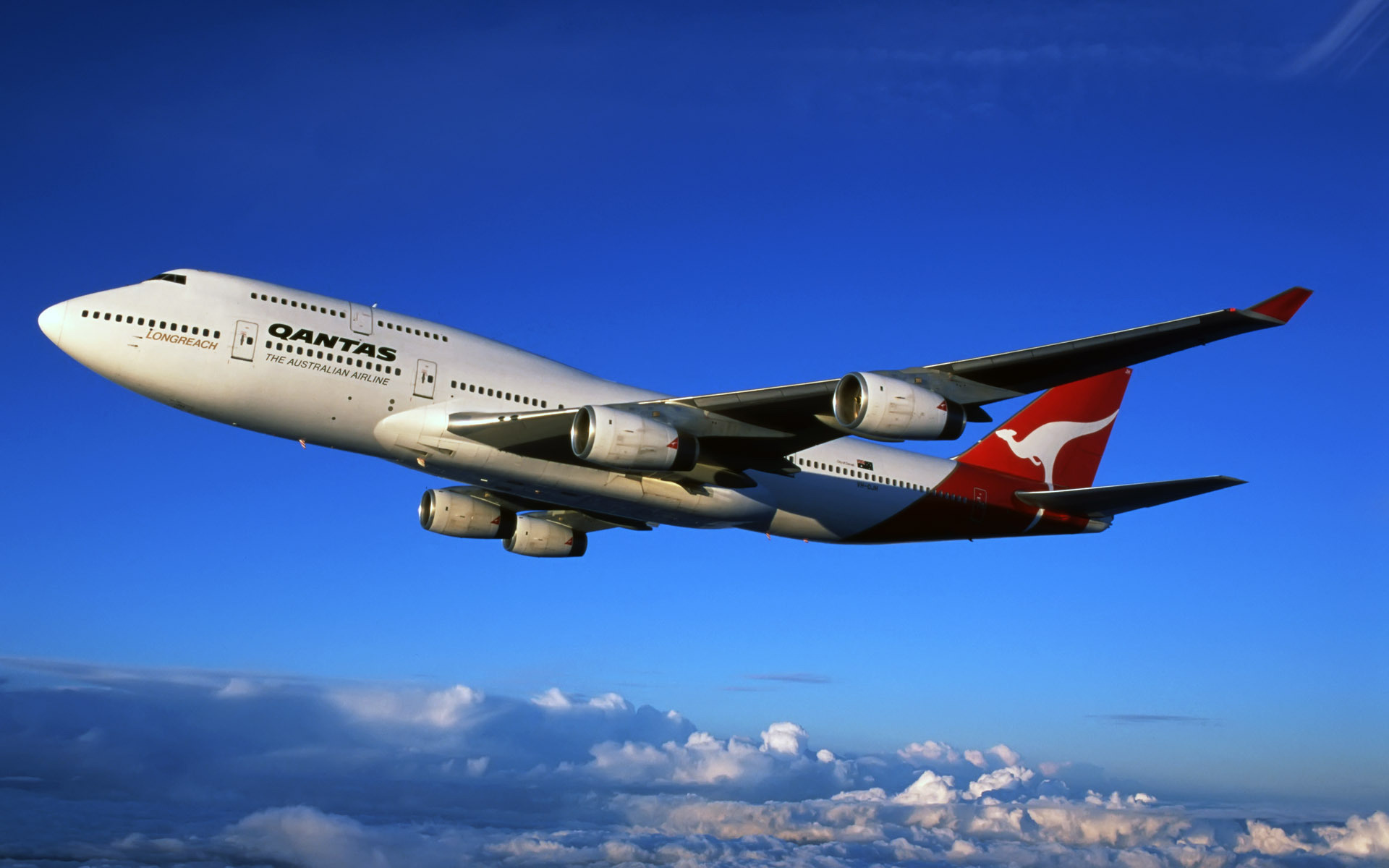 Wallpaper Boeing Qantas Sky Clouds Plane Aircraft