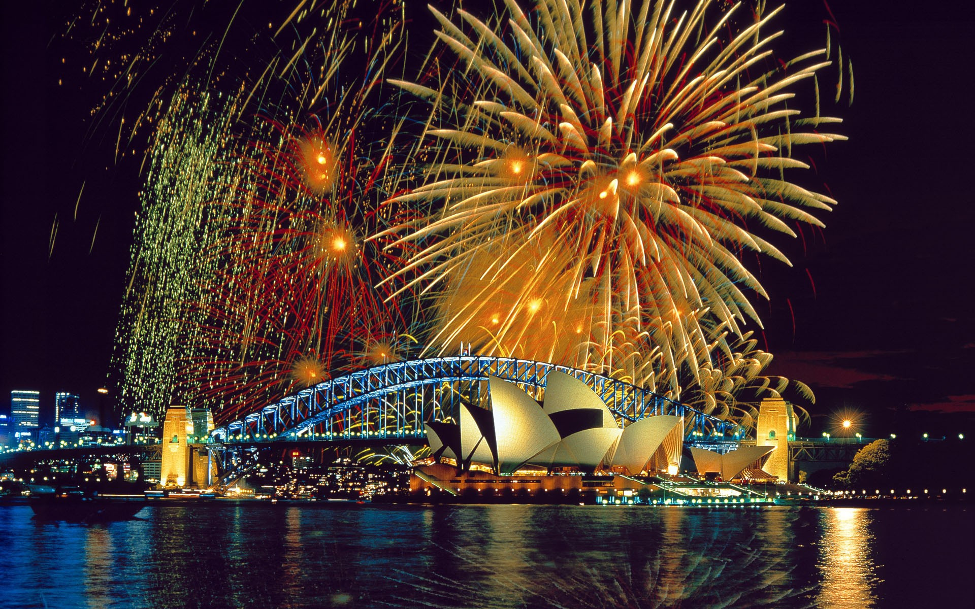 Fireworks at the Sydney Opera House wallpaper   606011