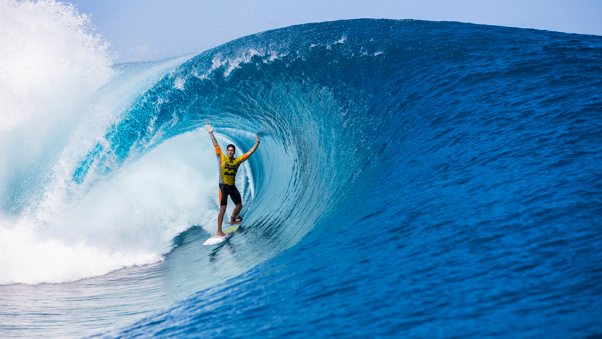 Teahupoo Surfing Wallpaper Billabong Pro Opens In Perfect
