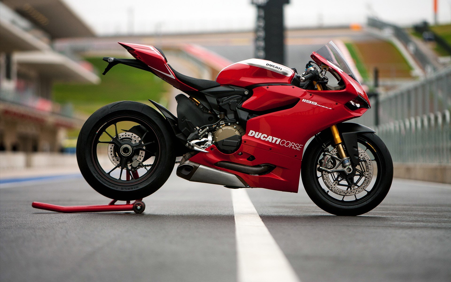 Ducati Superbike 1199 Panigale R 2013 Widescreen Exotic