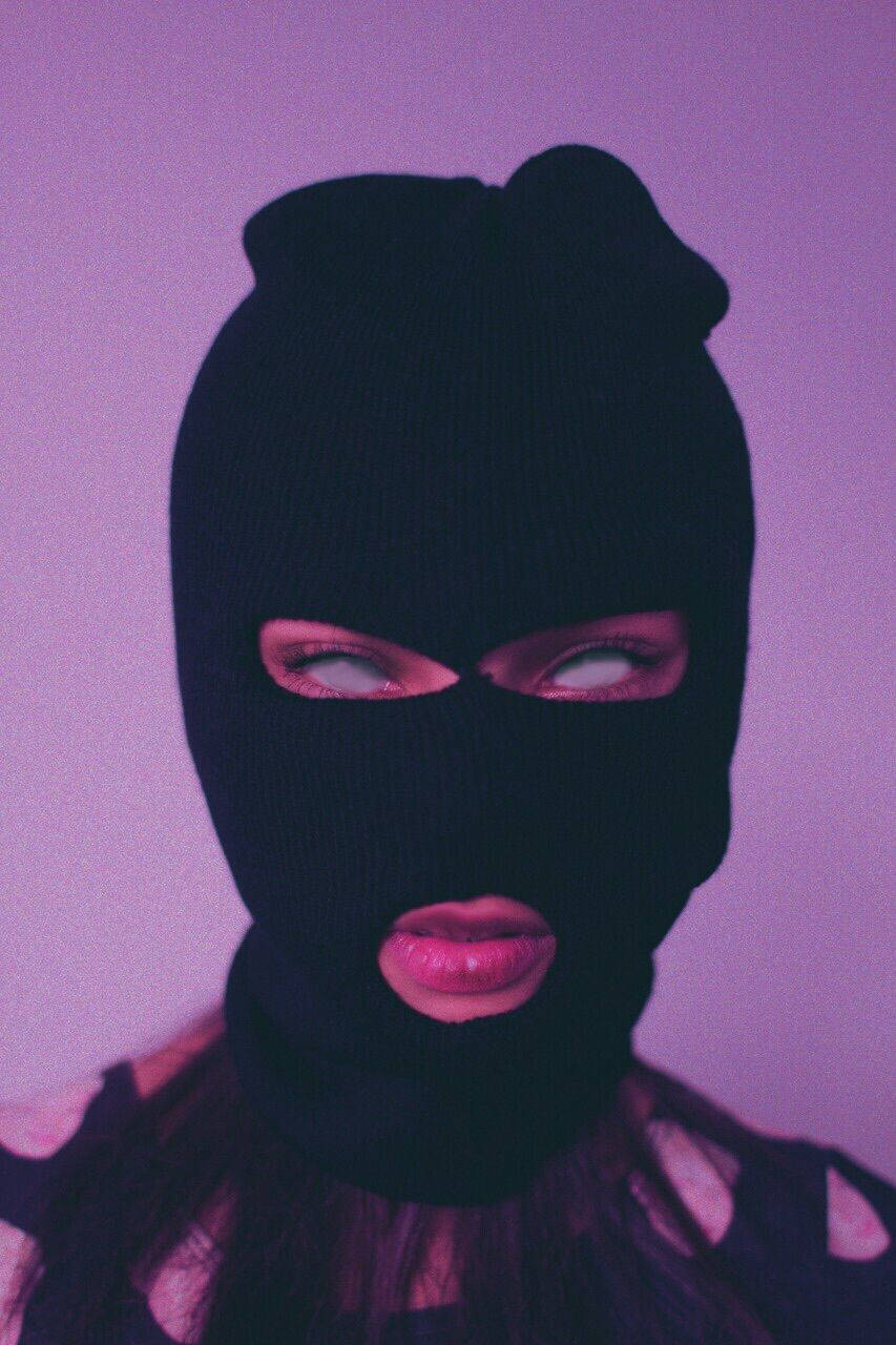 iPhone Baddie Wallpaper