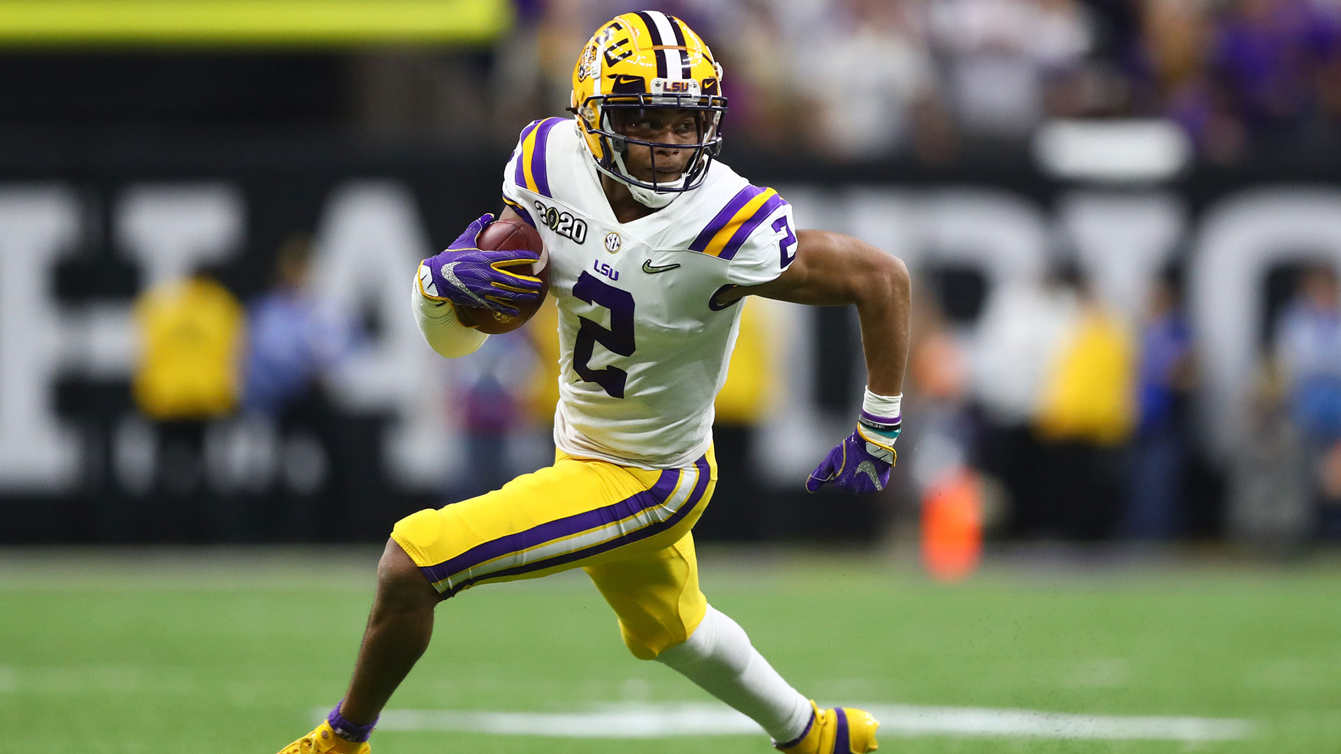 Justin Jefferson Running Back LSU Tigers Football Wallpaper