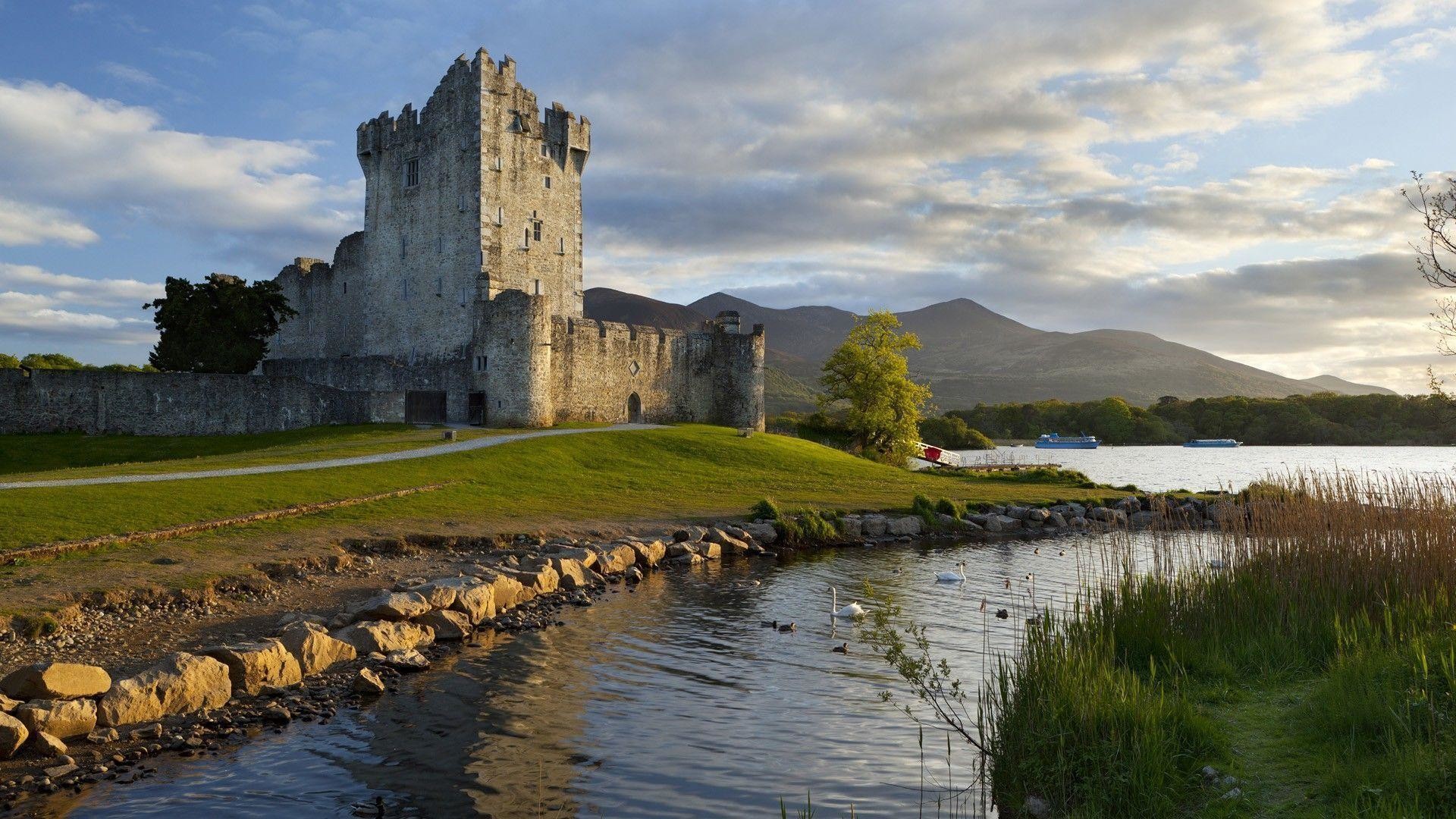 Irish Castle Wallpaper
