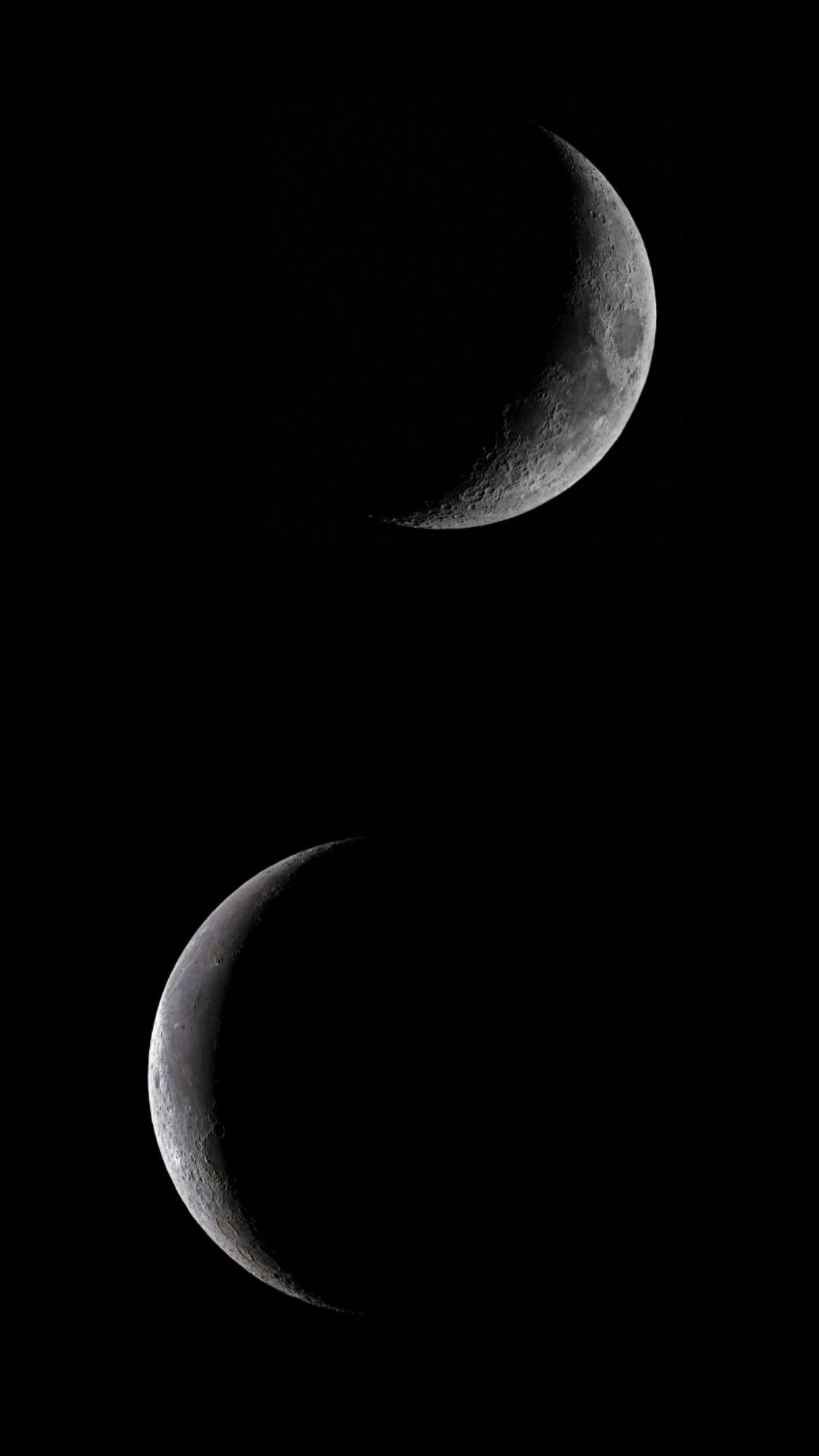 Indian Aesthetic Wallpaper With Two Crescents In The Dark Sky