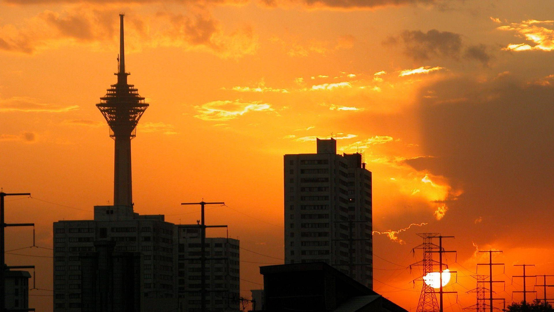 Tehran Sunset Sky Uh3ub58669j33e7d Wallpaper