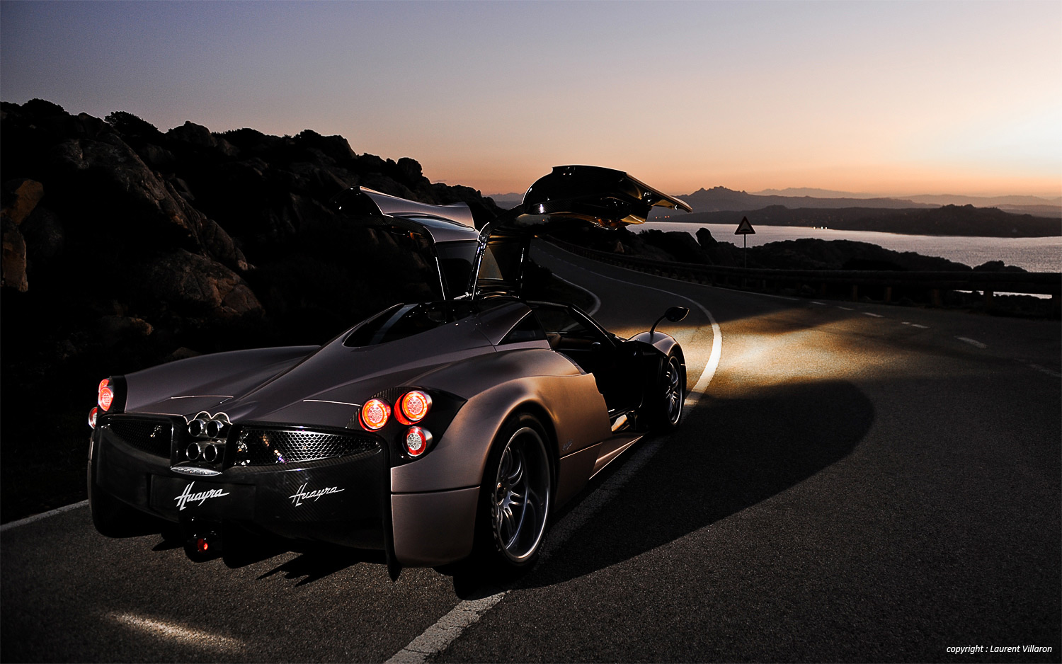 Awesome Sport Car Desktop Wallpaper Android