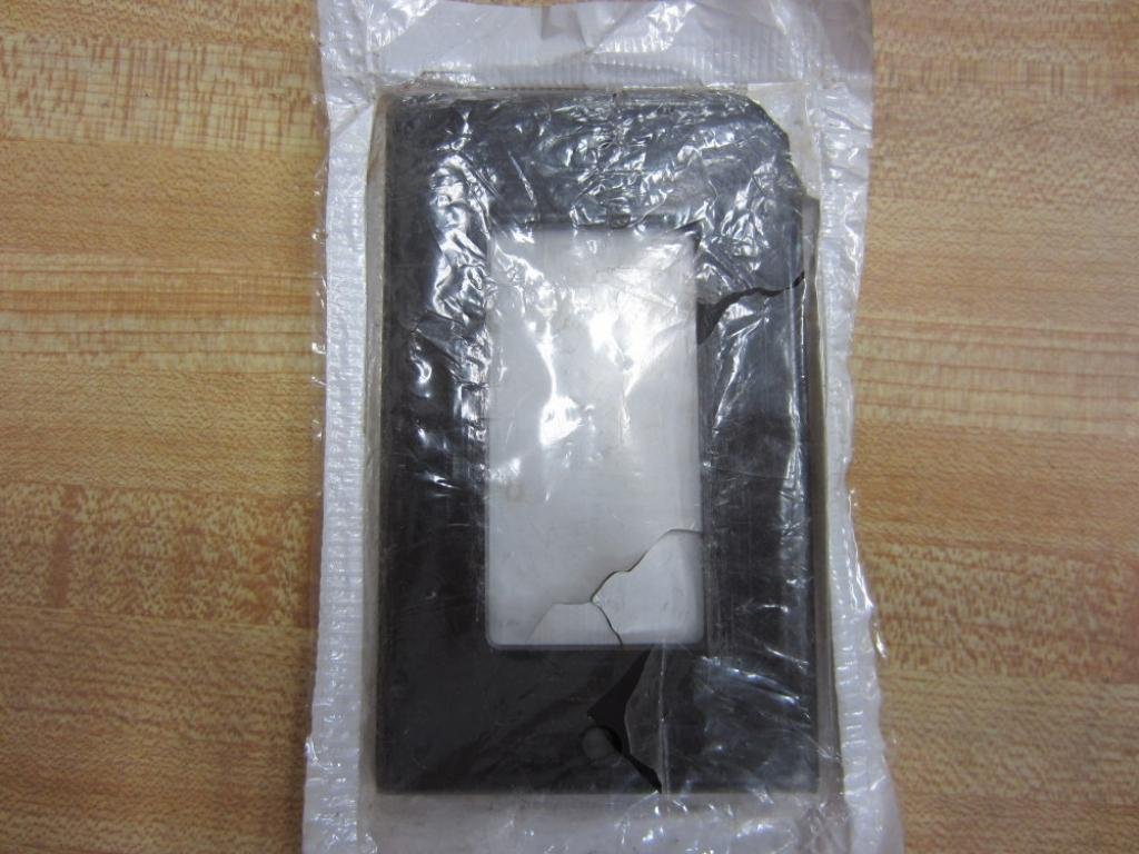 Leviton R40 R4080401 Decora Wall Plate Amazon