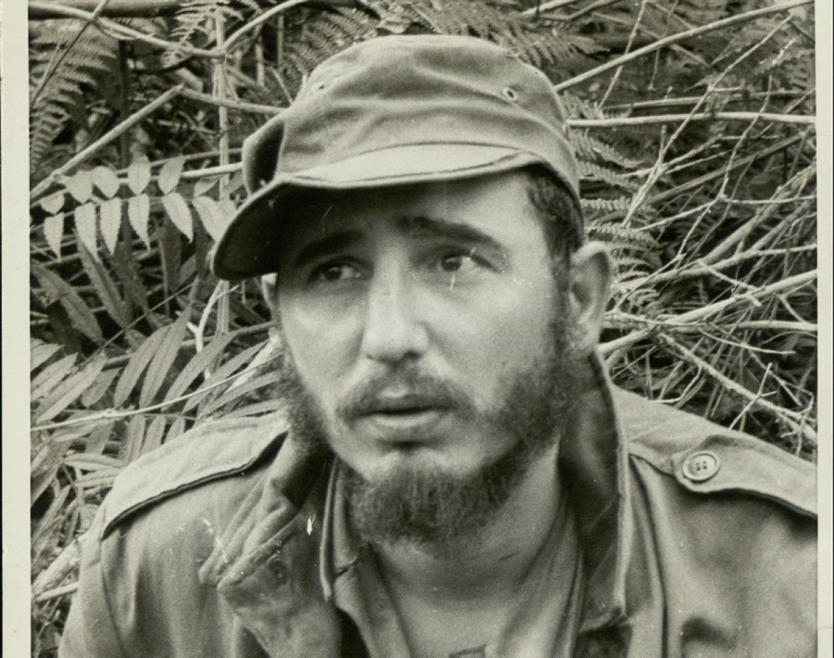 Fidel Castro Photos Press Up For Auction In Paris