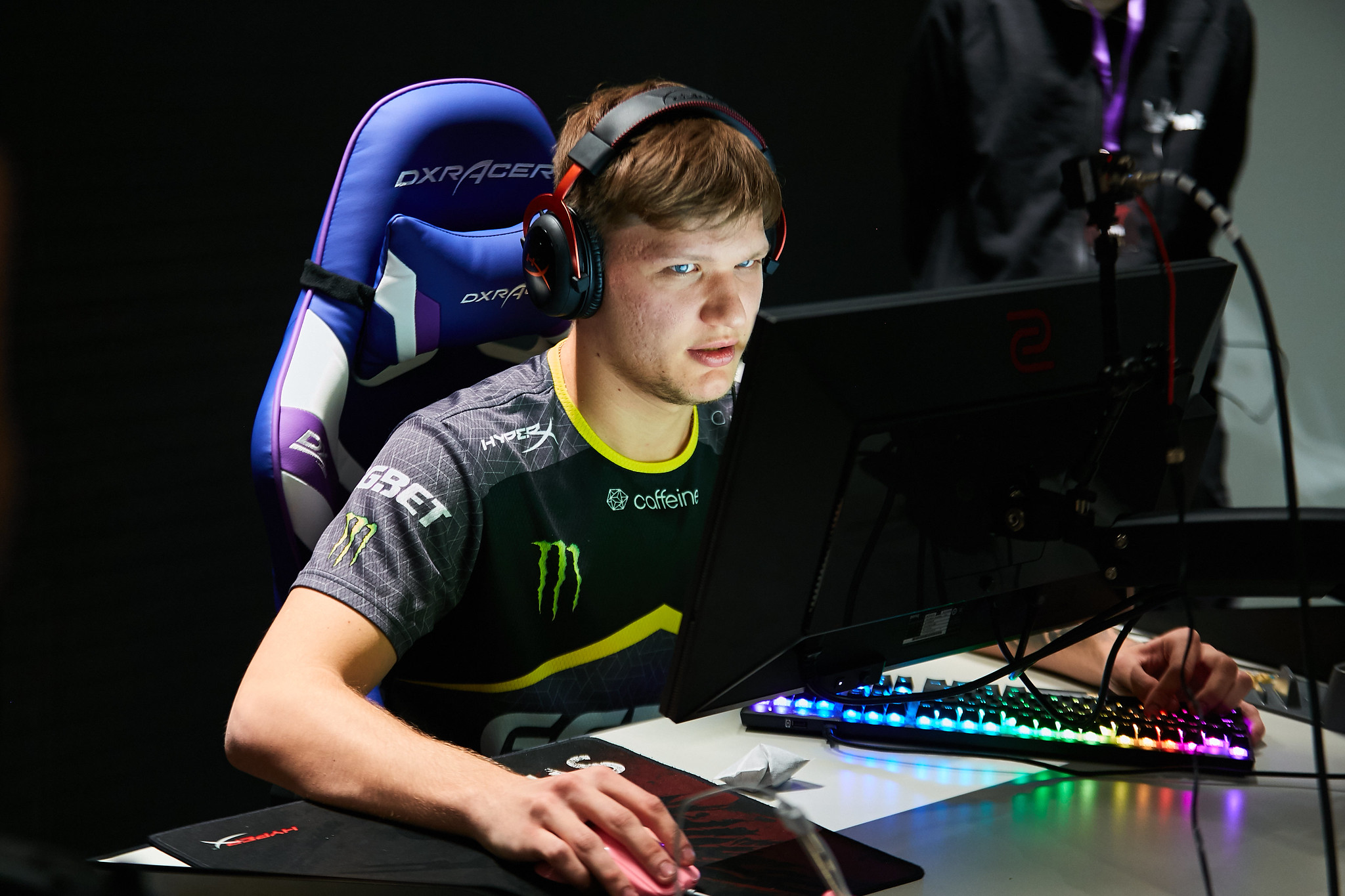 s1mple, a professional Counter-Strike player, focused on his game during a tournament