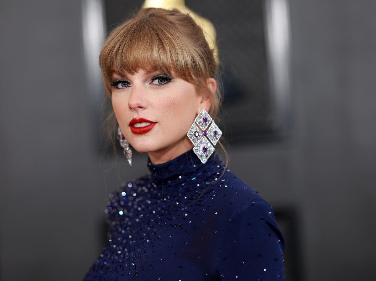 Grammys Taylor Swift Wins Best Music Video For All Too Well