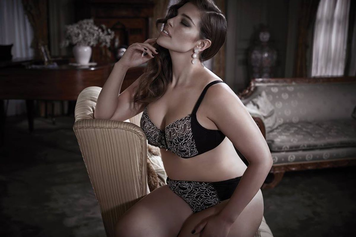 Ashley Graham S Plus Size Lingerie Line Is Headed To