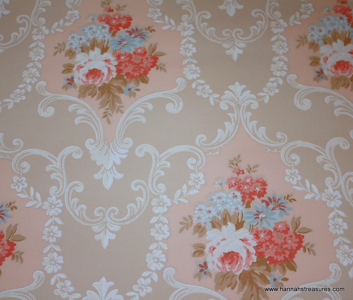 1940s Vintage Wallpaper Cabbage Rose Floral by HannahsTreasures