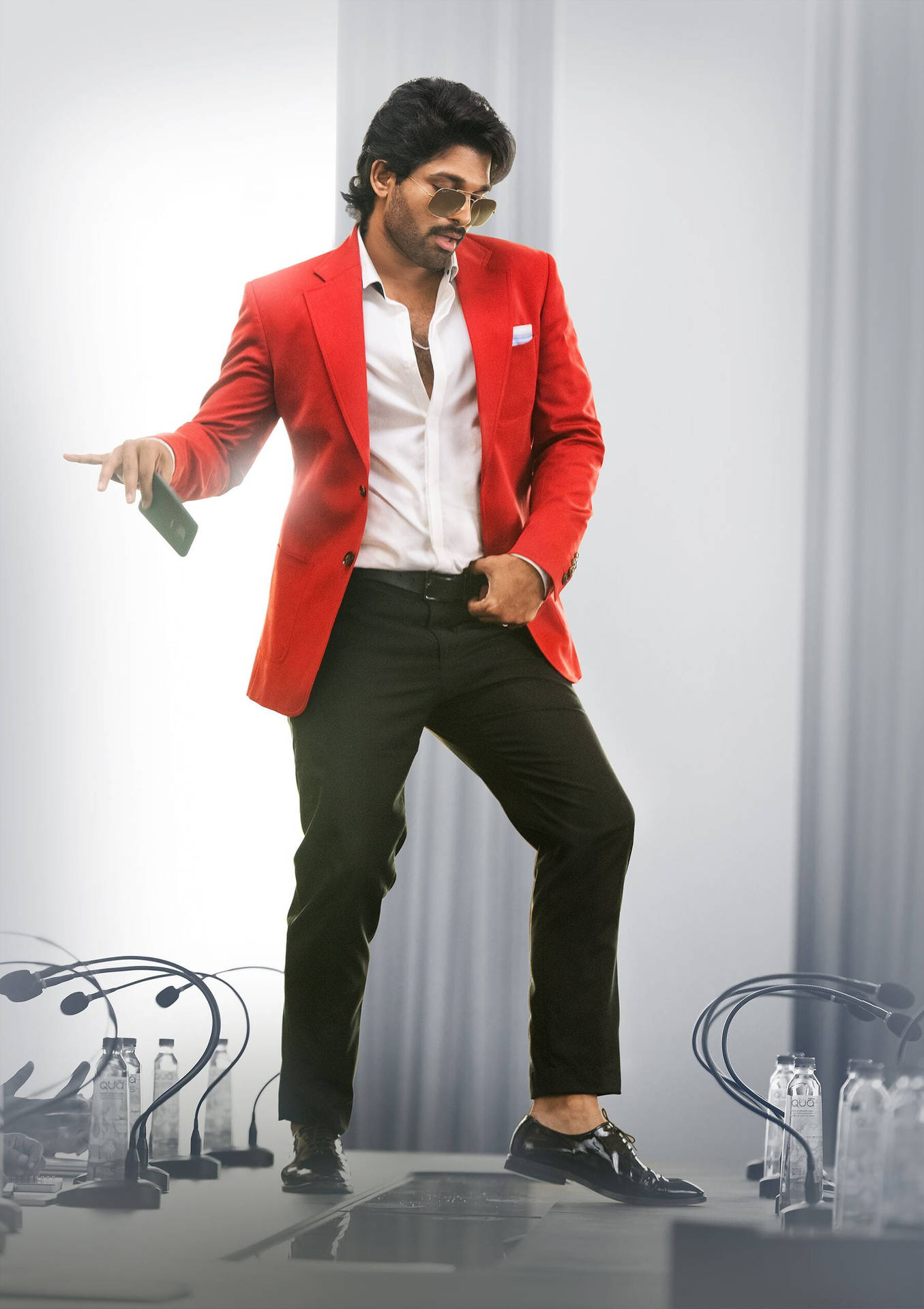Allu Arjun Dance Wallpaper HD