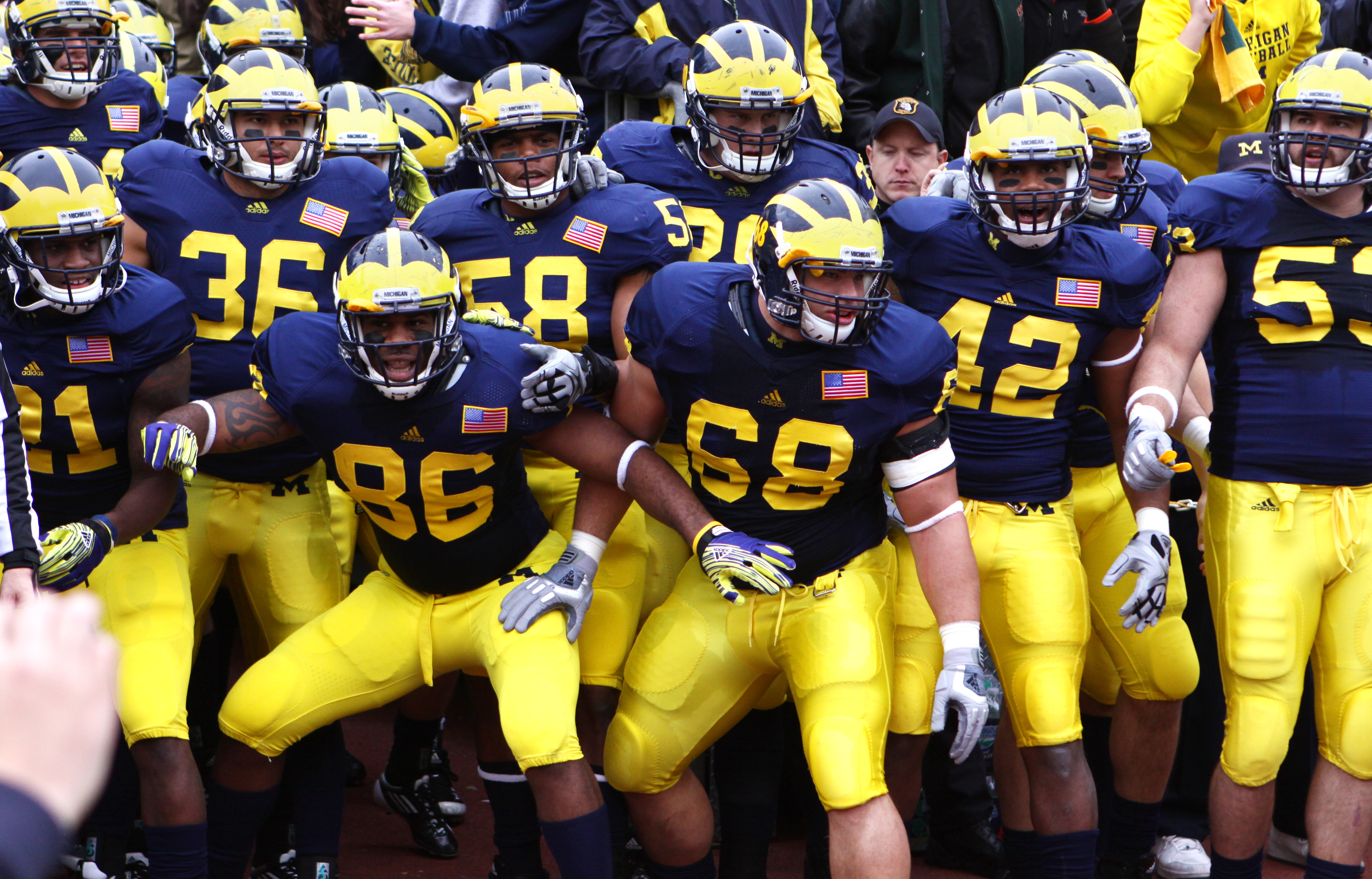 Michigan Football HD Image For Gadget Background