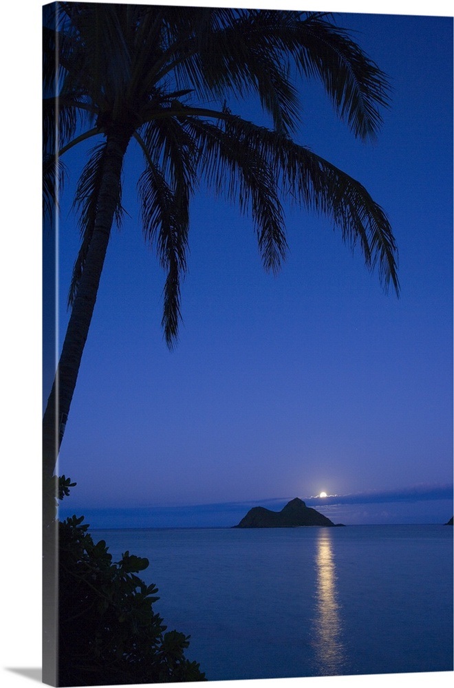 Hawaii Oahu Lanikai Moonrise With Mokulua Islands In Background