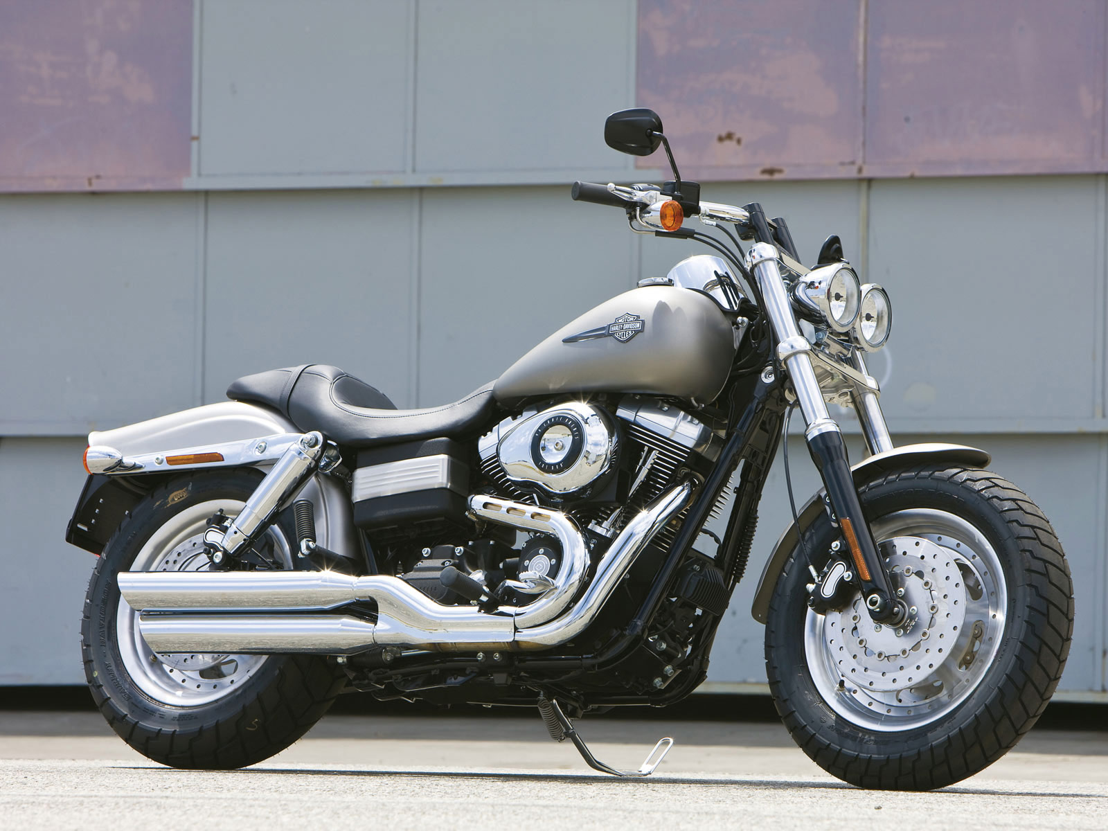 Harley Davidson Pictures Specs Accident Lawyers Insurance