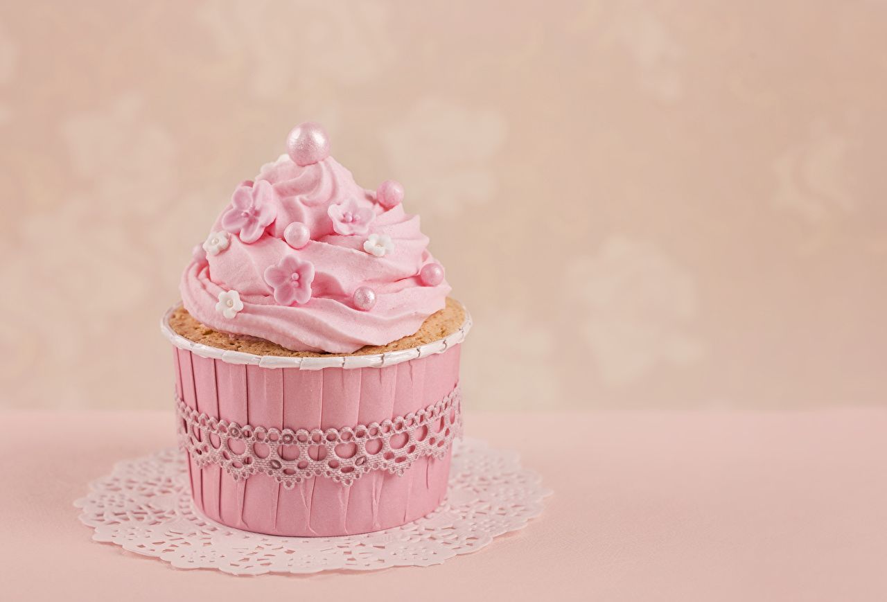 Pink Cake Wallpaper Top Background