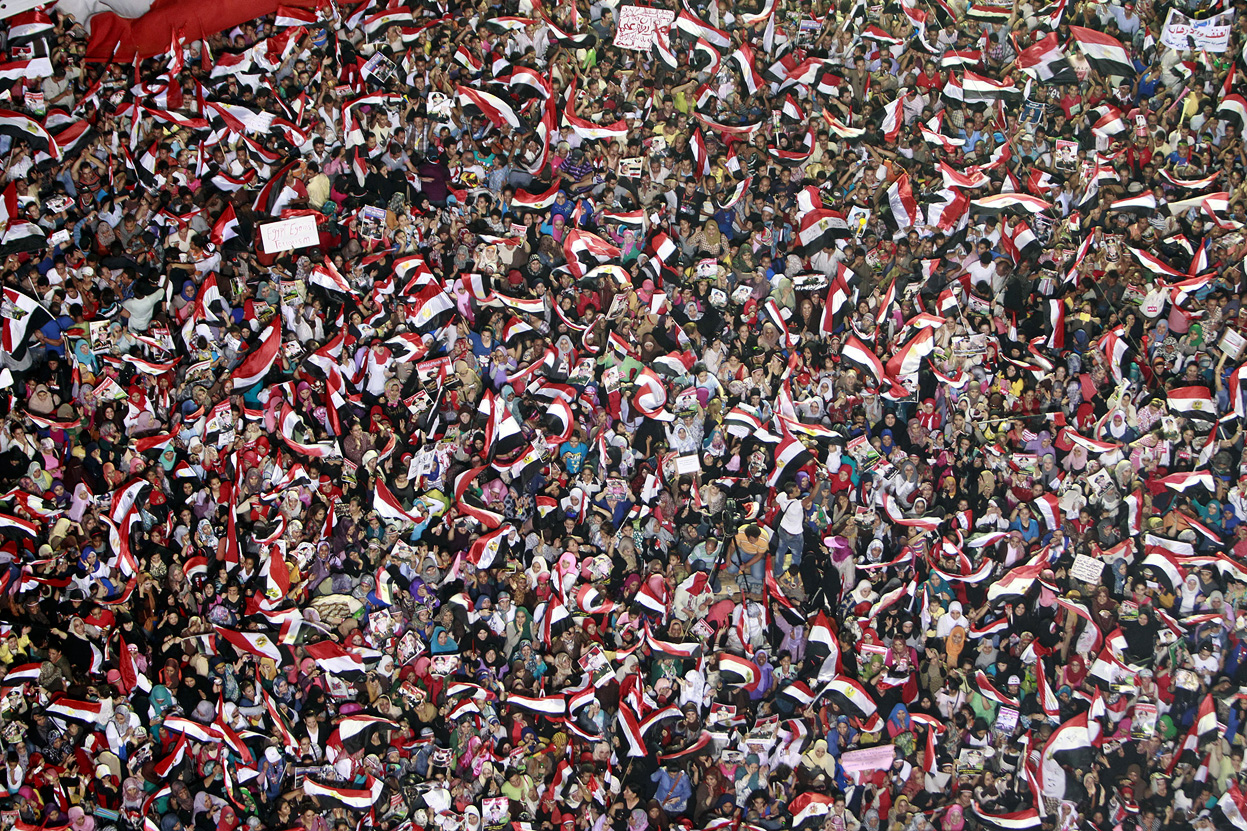 Displaying Image For Stadium Crowd Background