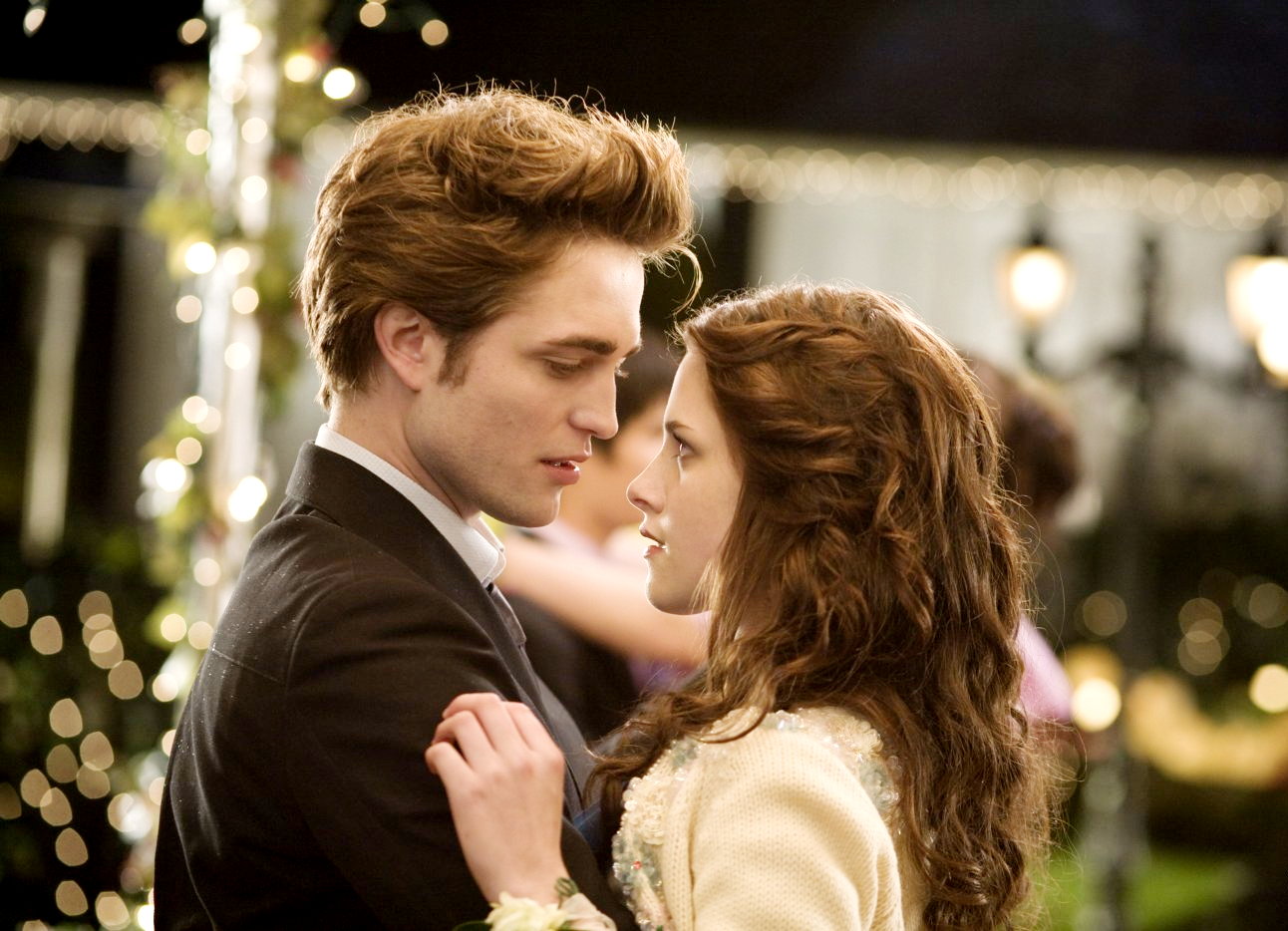 Robert Pattinson Kristen Stewart Twilight HD Wallpaper Of Celebrities