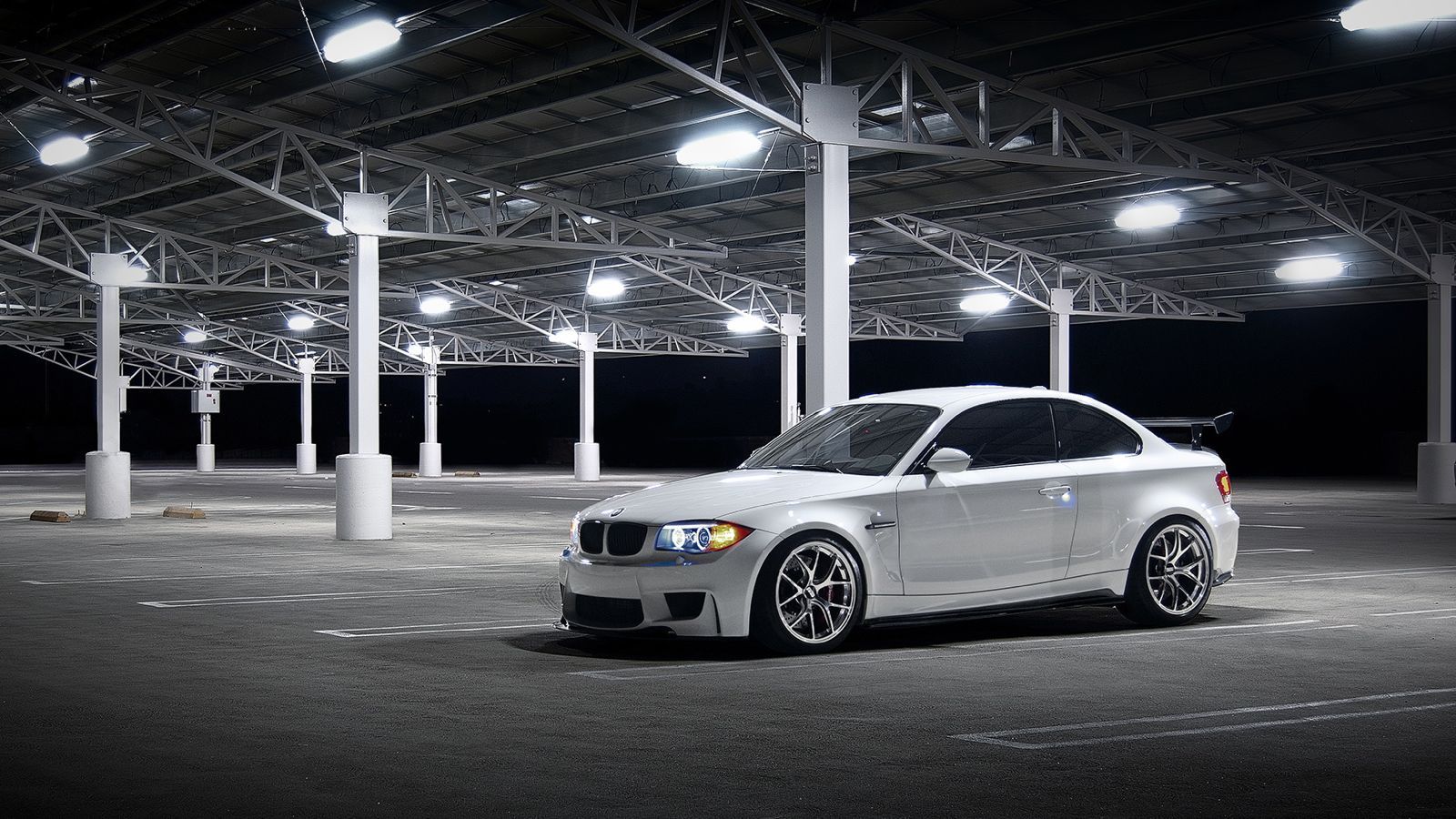 Your Ridiculously Cool Bmw 1m Wallpaper Is Here