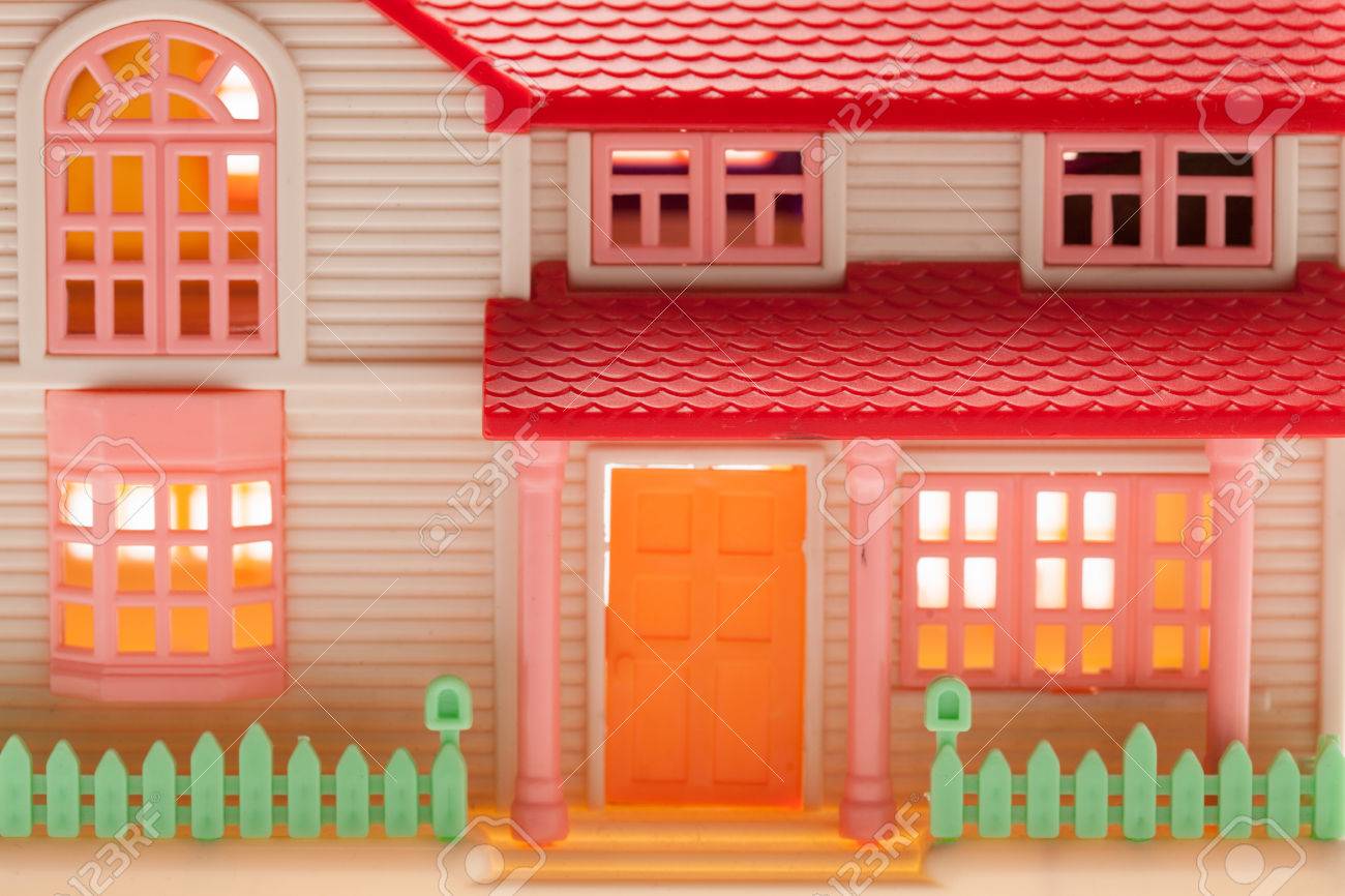 36+] Dollhouse Background - WallpaperSafari