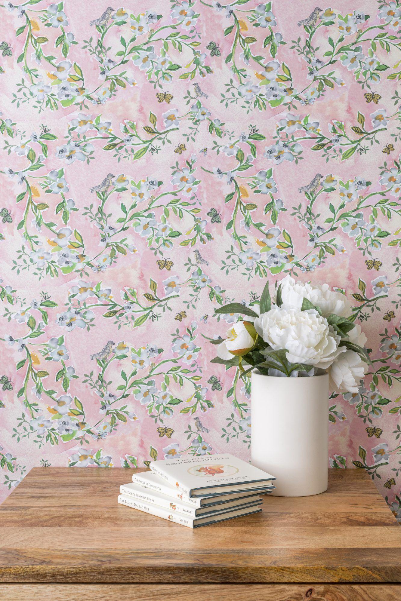 Sunny Removable Wallpaper Patterns For A Fast Summer Room Refresh