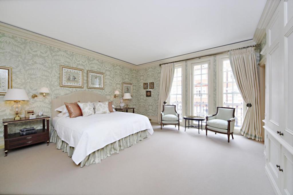 Beige Wallpaper Design Ideas Photos Inspiration Rightmove Home