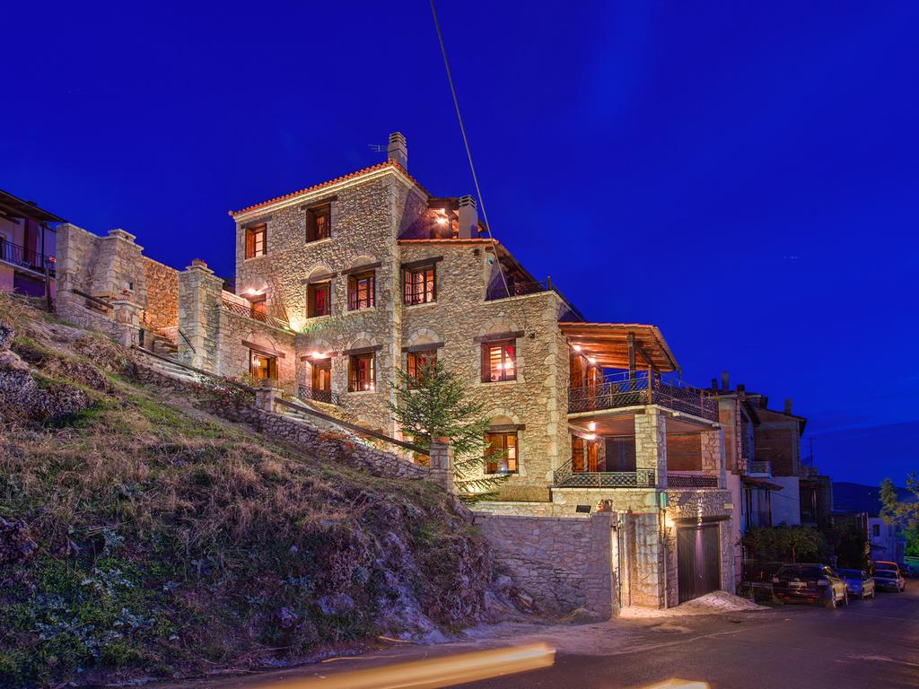 Guesthouse Vip Suite Seasons Arachova Greece Booking