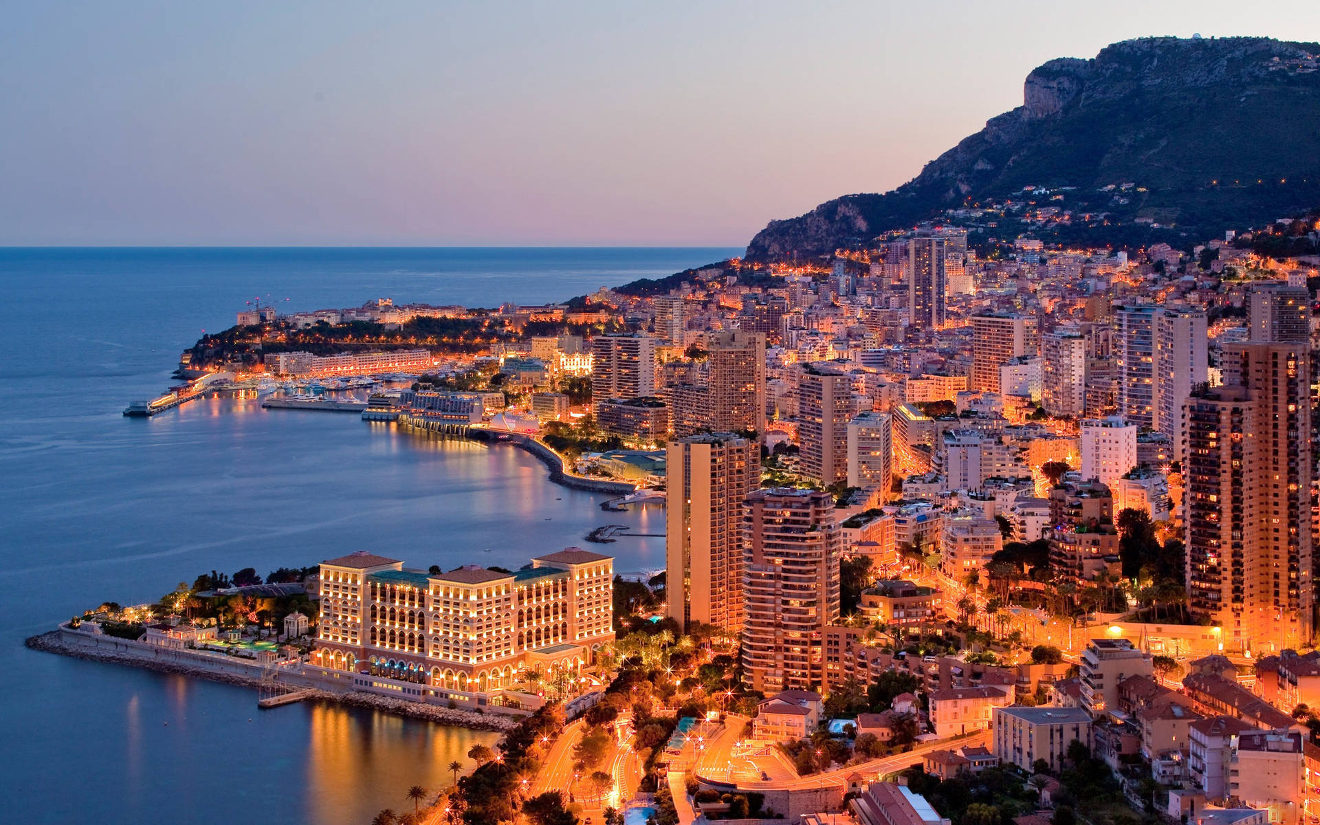Monaco Warm Lights W4h05ml3dxk00ibt Wallpaper