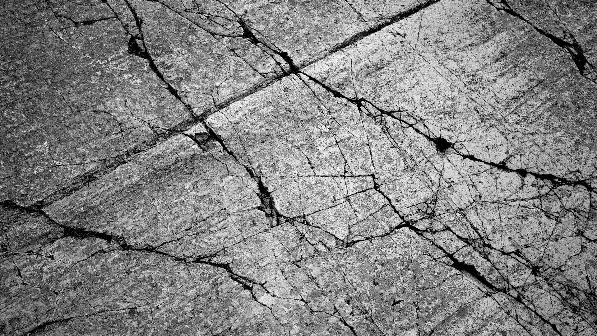 Cracked Stone Texture Wallpaper