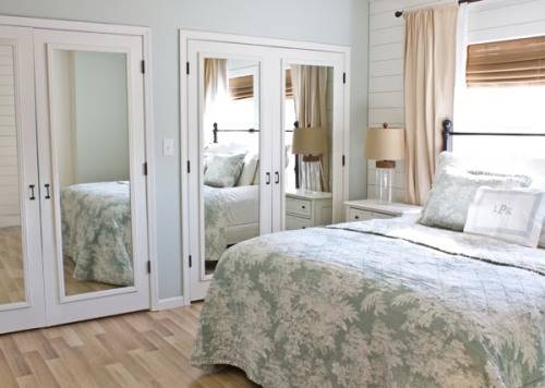 Mirrored Closet Doors For Bedrooms Home Designs Wallpaper