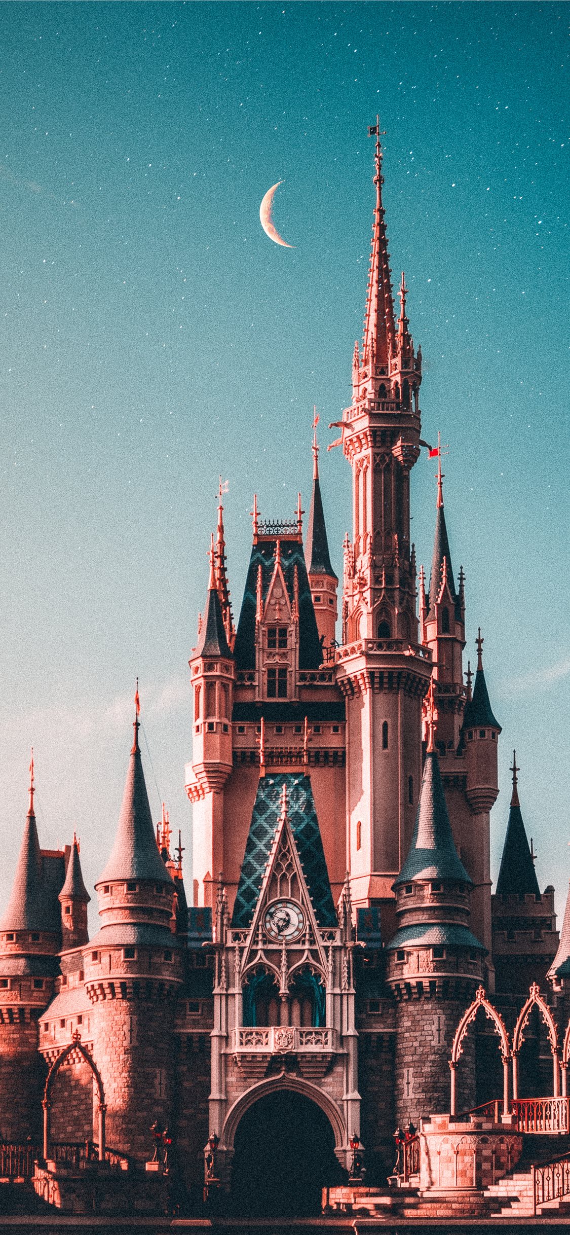 iPhone Cute Disney Castle Wallpaper