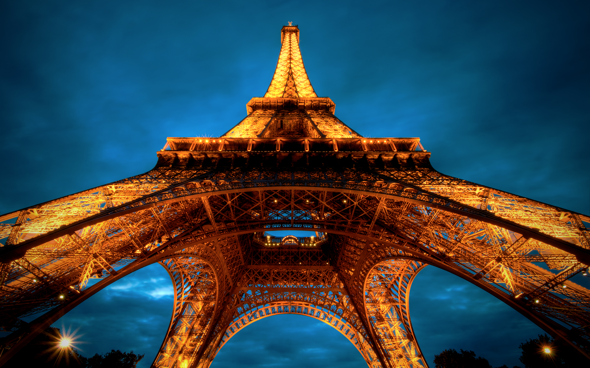 La Tour Eiffel Wallpaper HD