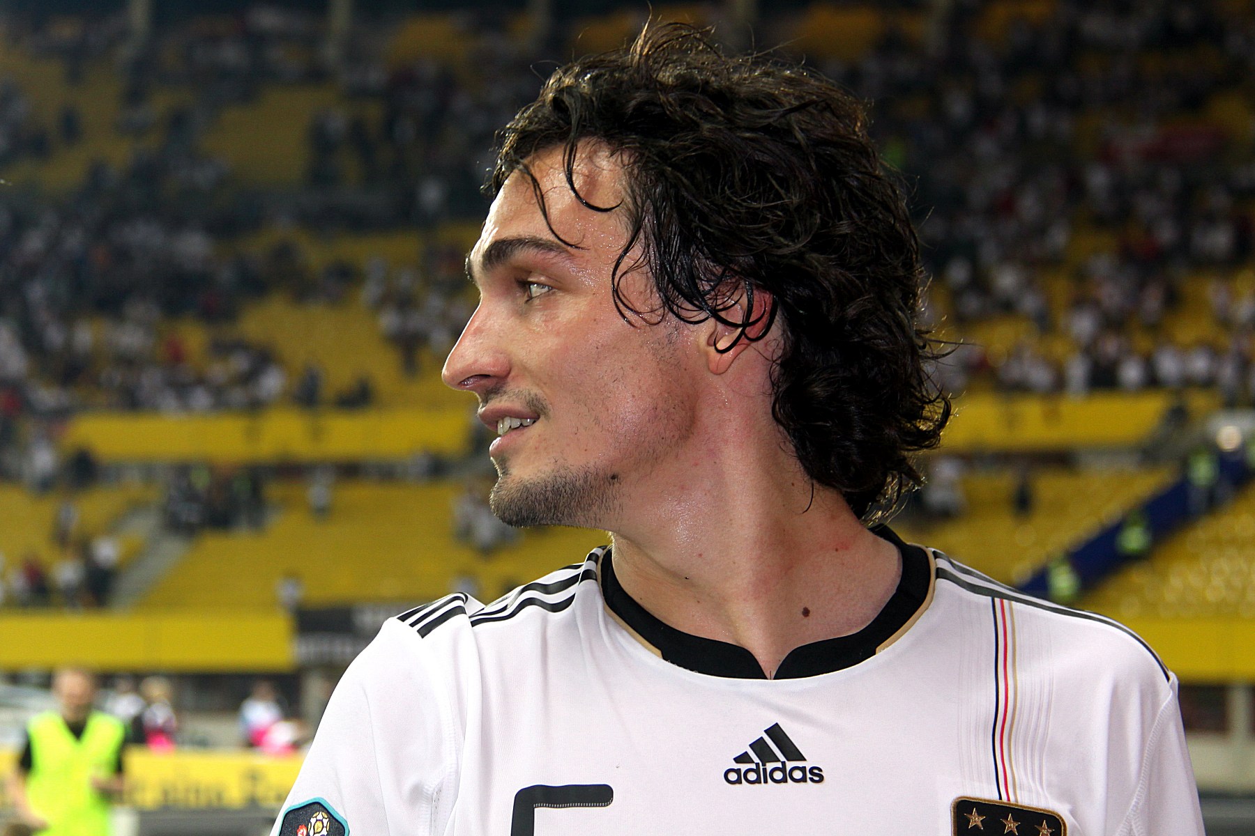 How Much Is Mats Hummels Worth To Arsenal Fresh
