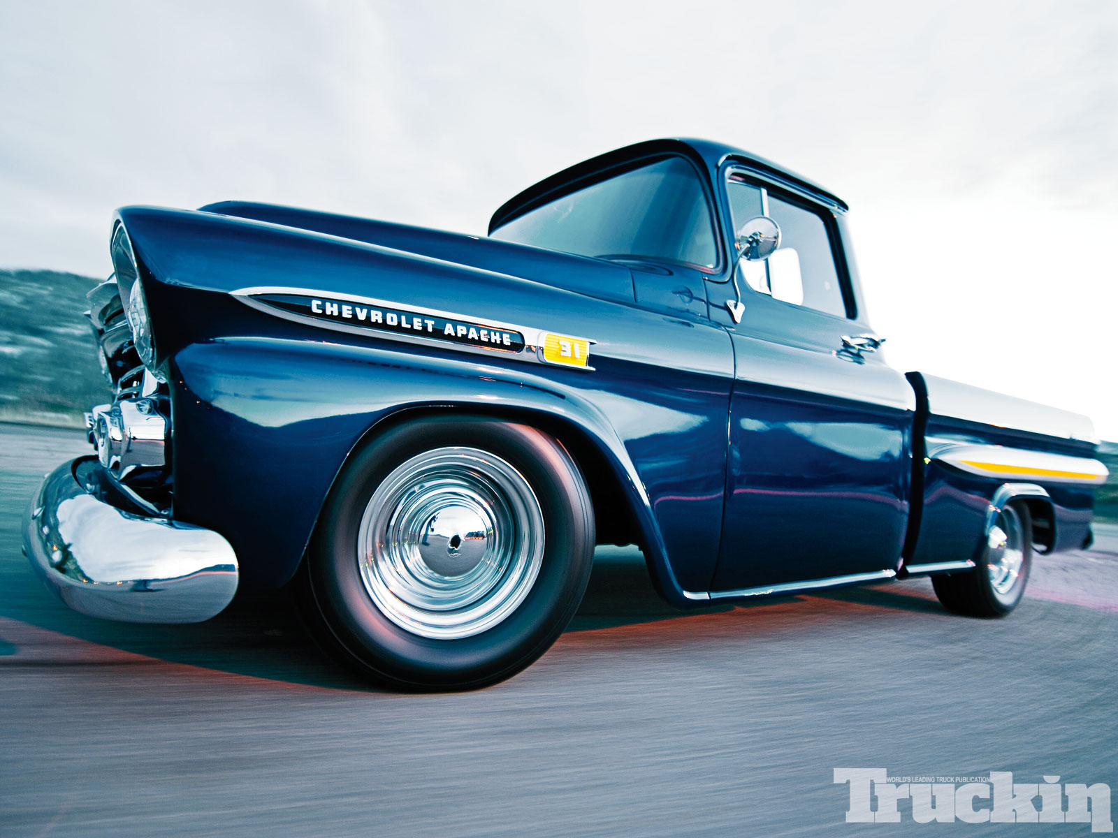 Truckin Desktop Wallpaper Issue Chevy Apache Photo