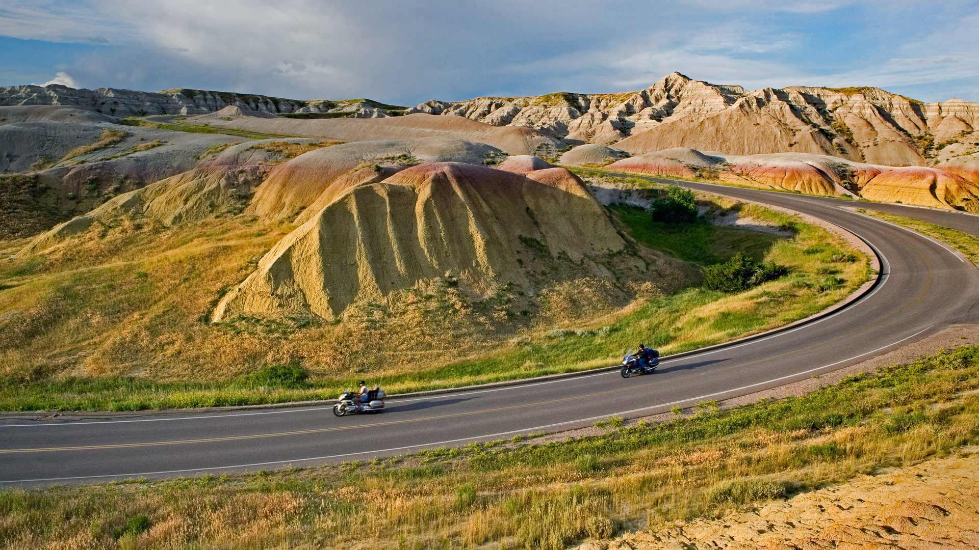 Bikers Cruise South Dakota S Badlands The Sturgis Motorcycle