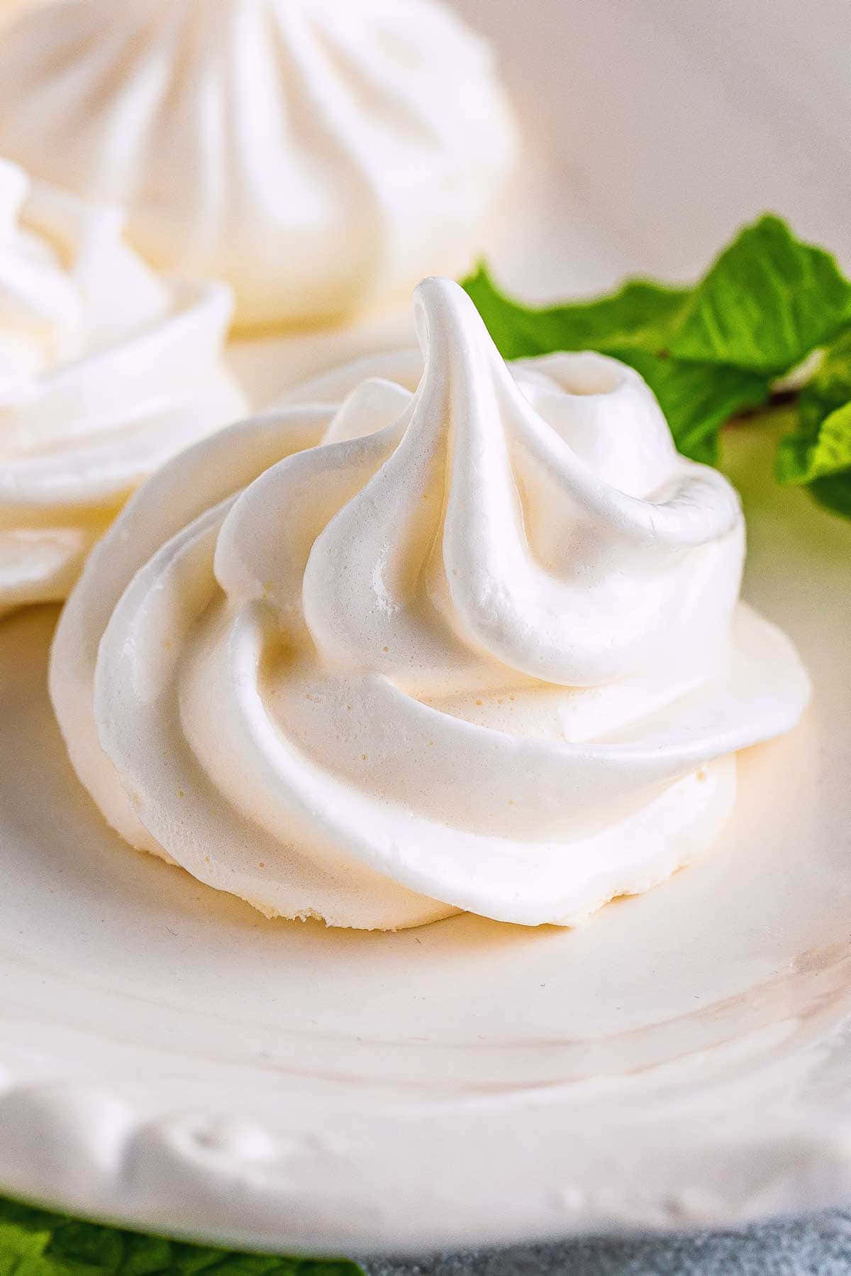 Meringue X Wallpaper