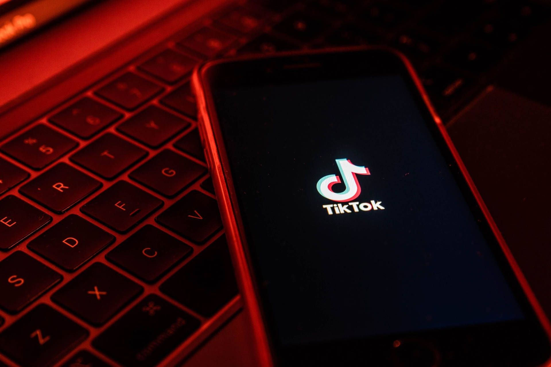 Tiktok Logo Wallpaper