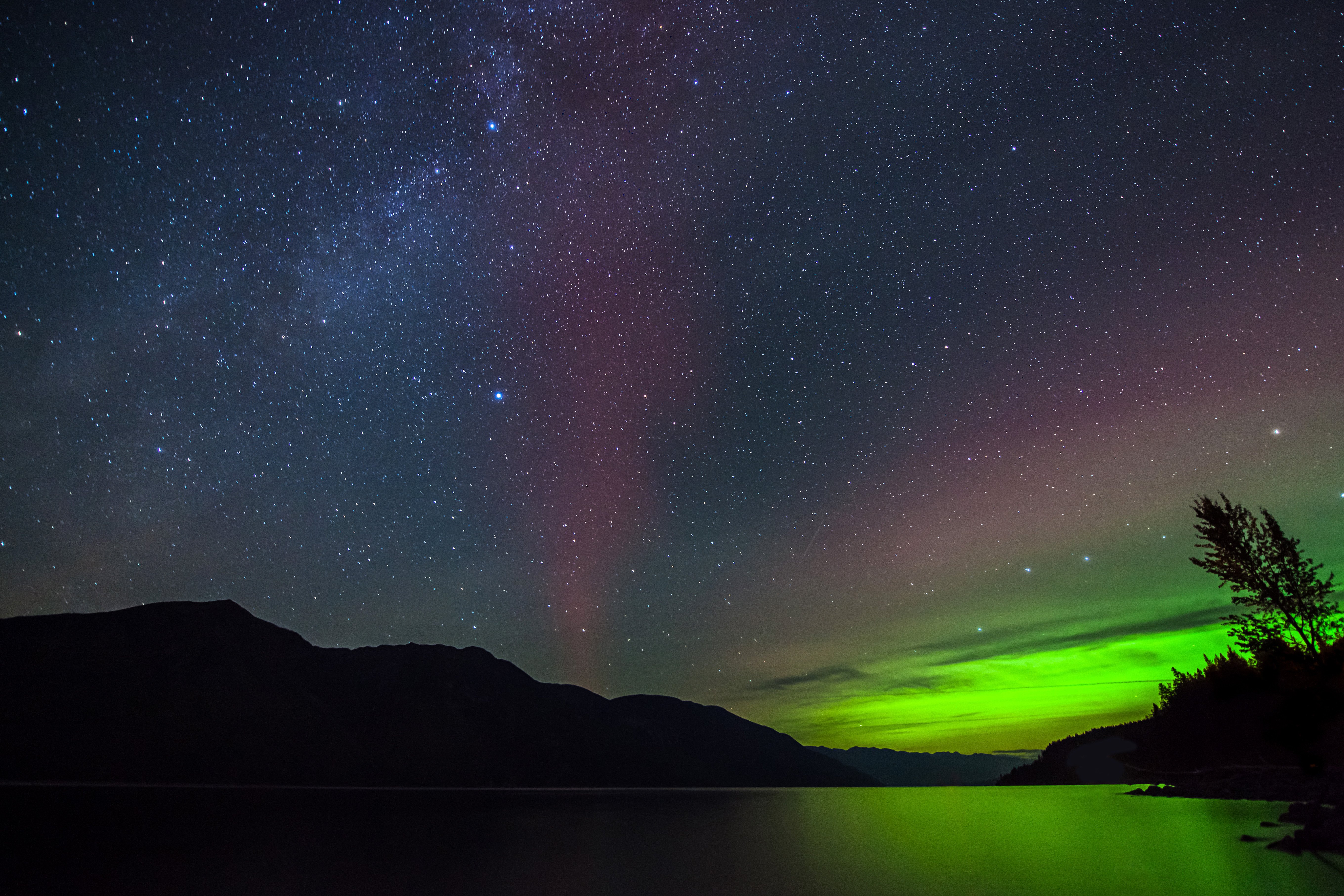 Aurora Borealis 4k Wallpaper Lake Kootenay Northern Lights