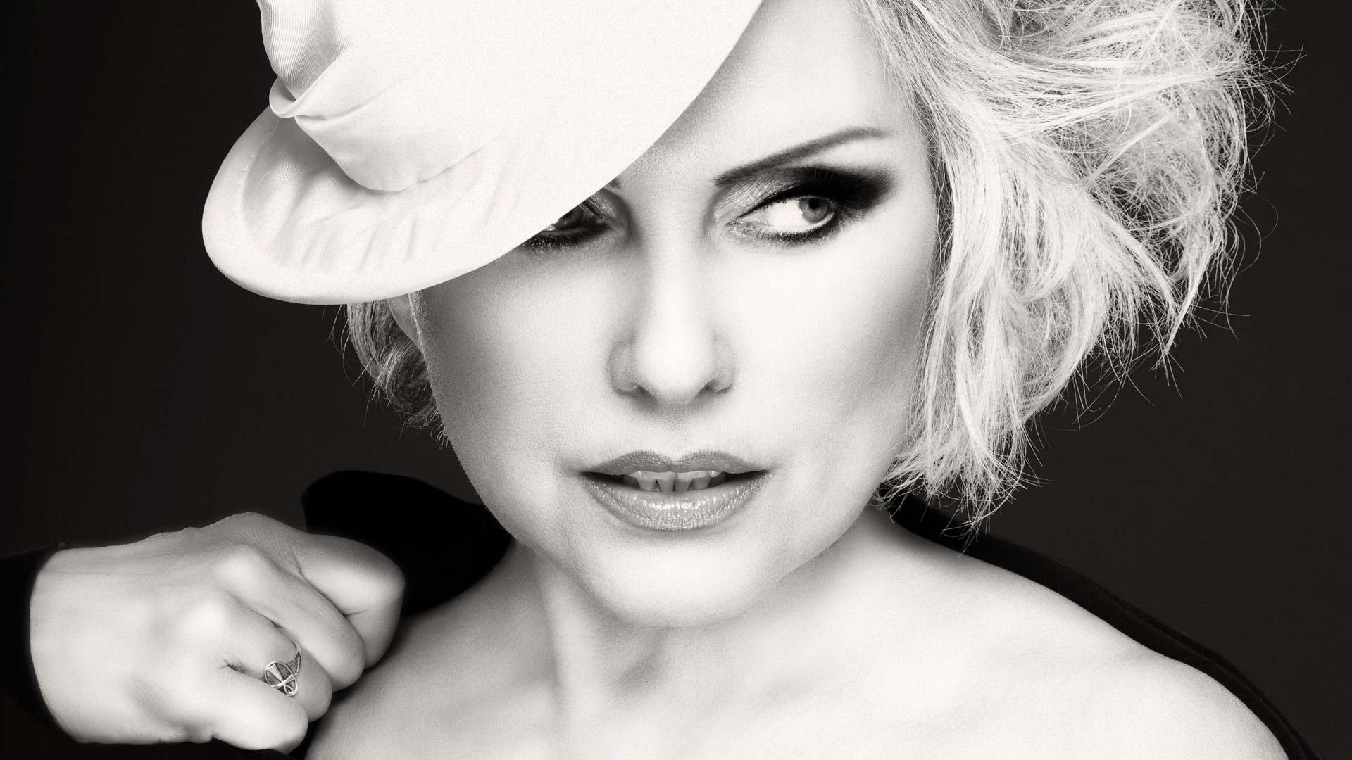 Blondie Wallpaper