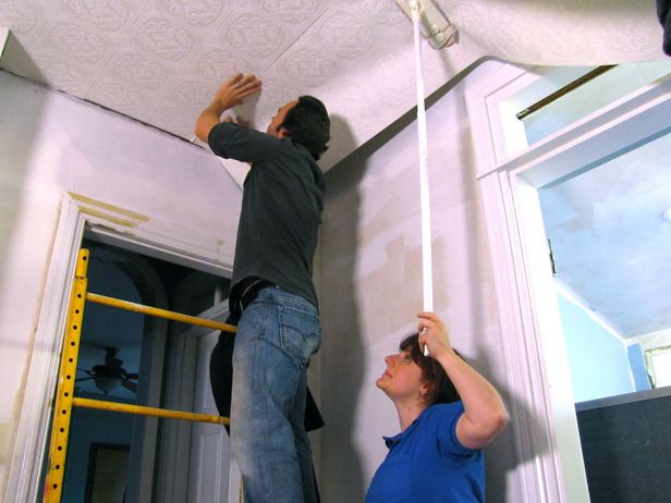 How To Hang Wallpaper On Your Ceiling