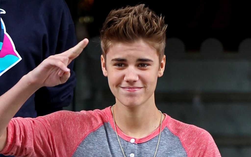 Beautiful Justin Bieber New HD Wallpaper Celebrity