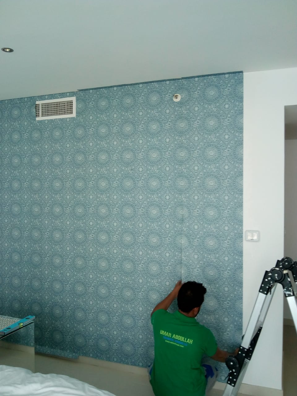 Wallpaper Fixing In Uae Dubai Abu Dhabi Sharjah Skilled Team For