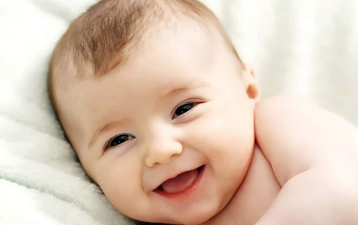 Cute Baby Smile Picture Wallpaper