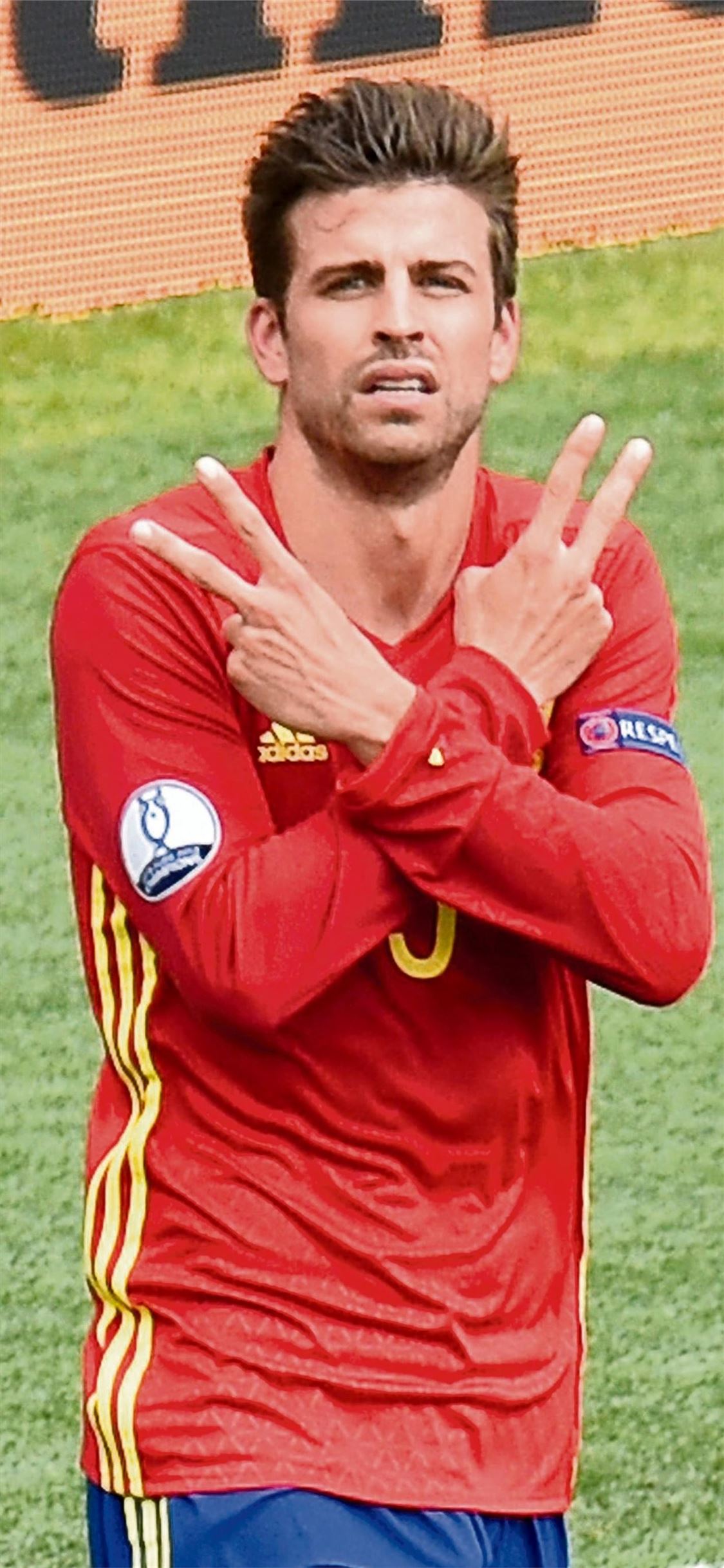 Pique iPhone X Wallpaper