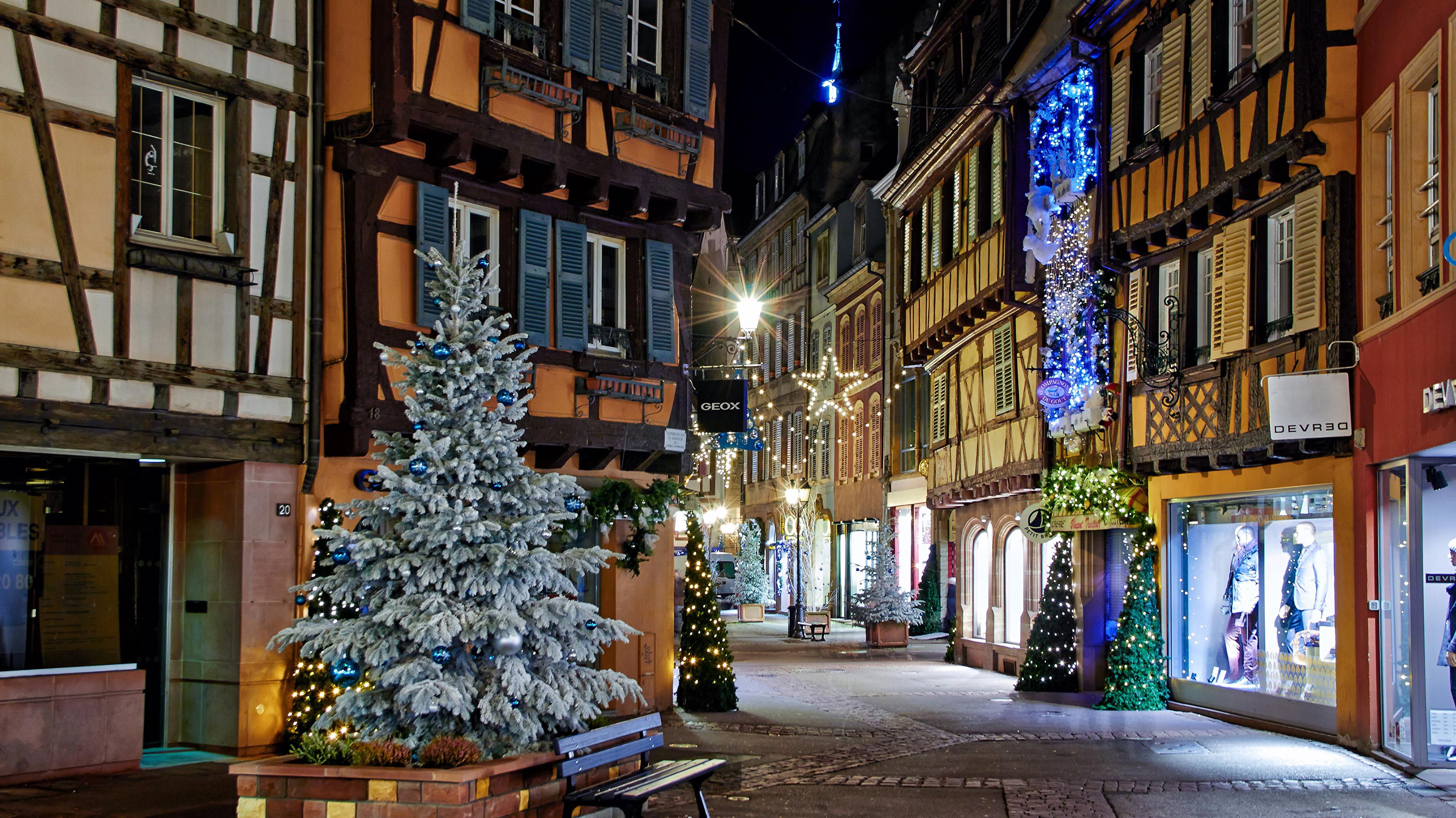 Desktop Wallpapers France New year Colmar Spruce Christmas 3840x2160