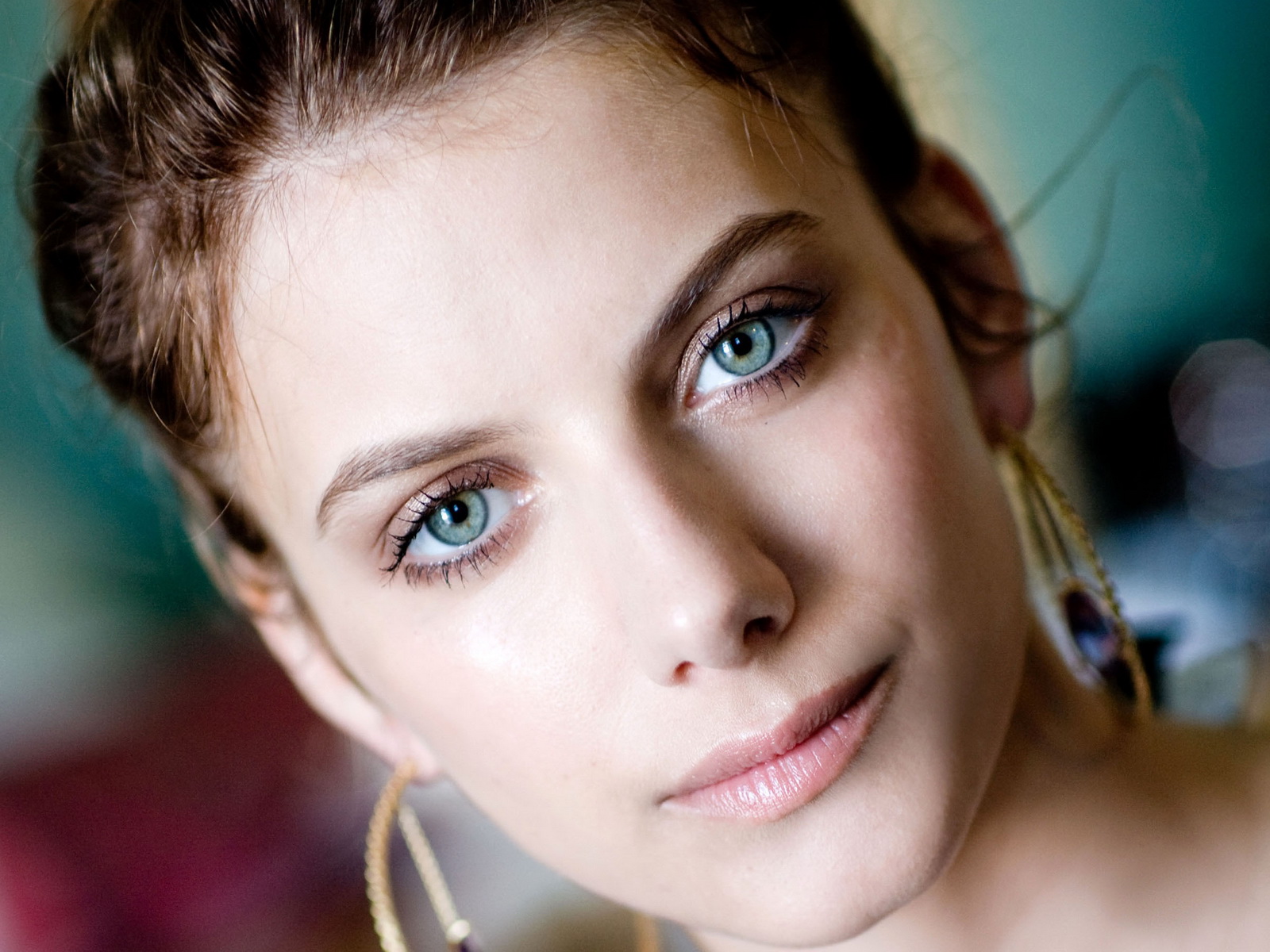 Most Beauitful Melanie Laurent Wallpaper Full HD Pictures