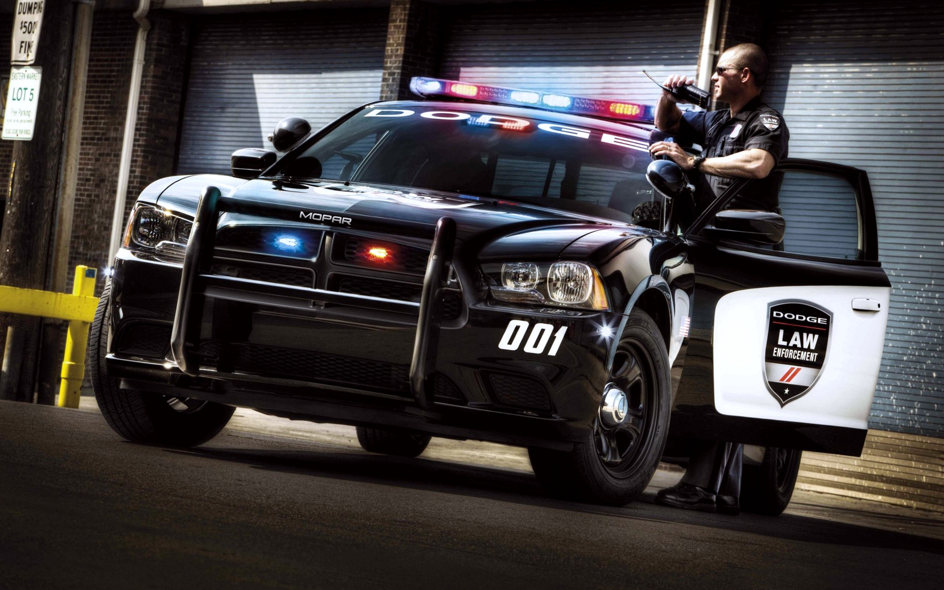 Cool Police Car Action Wallpaper HD